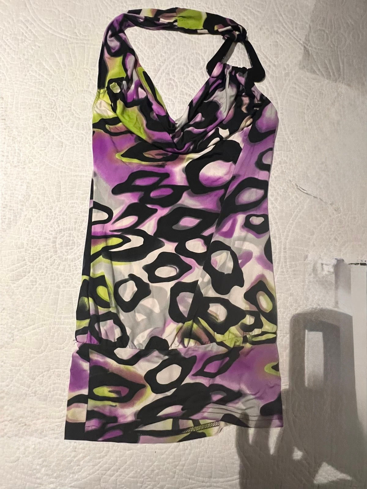 Graphic purple top