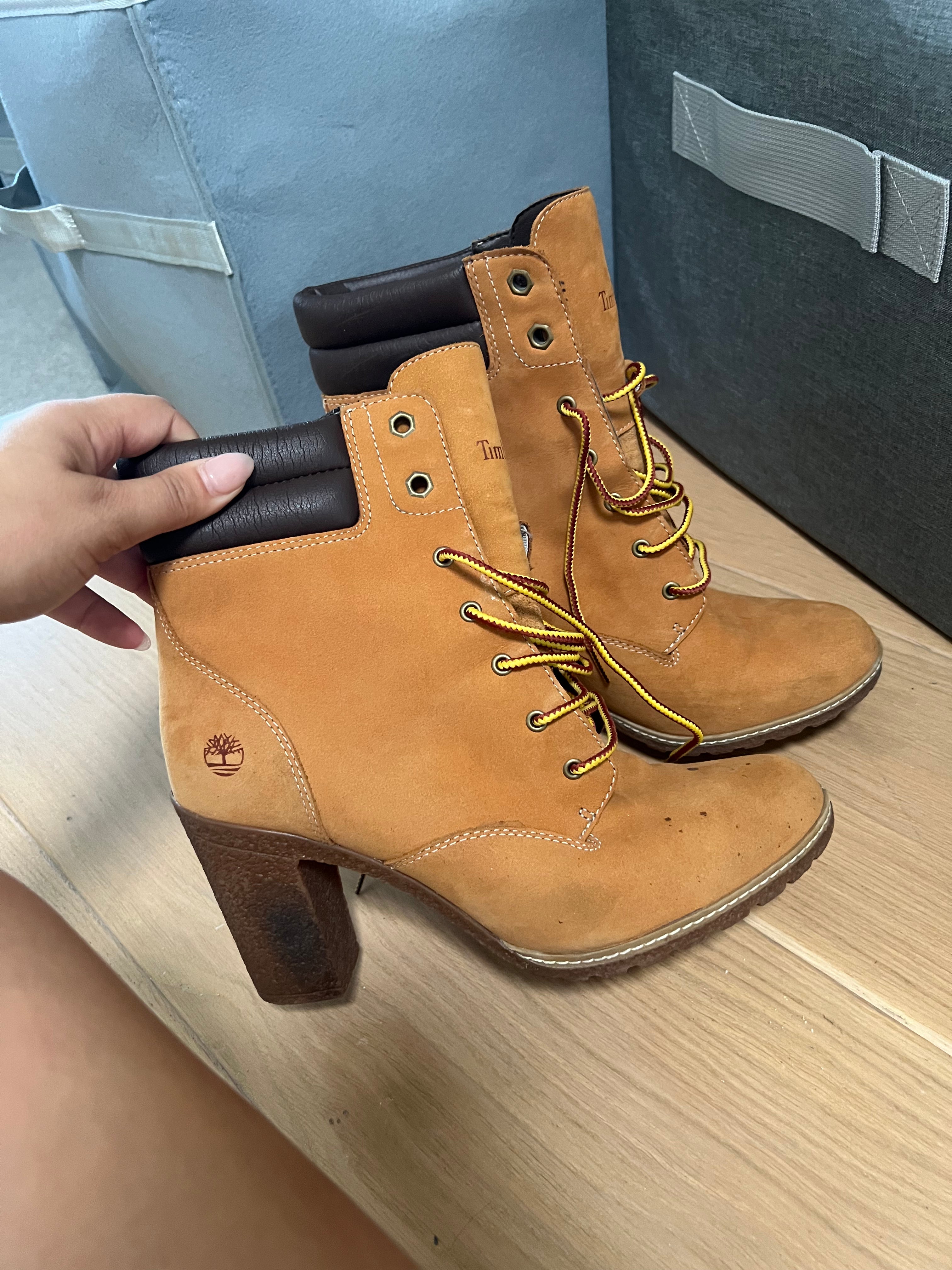 Timberland Tan high heel boots