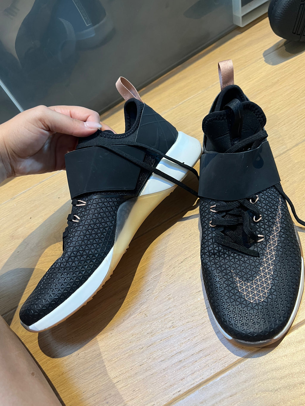Black/Gold Nike Zoom Trainers