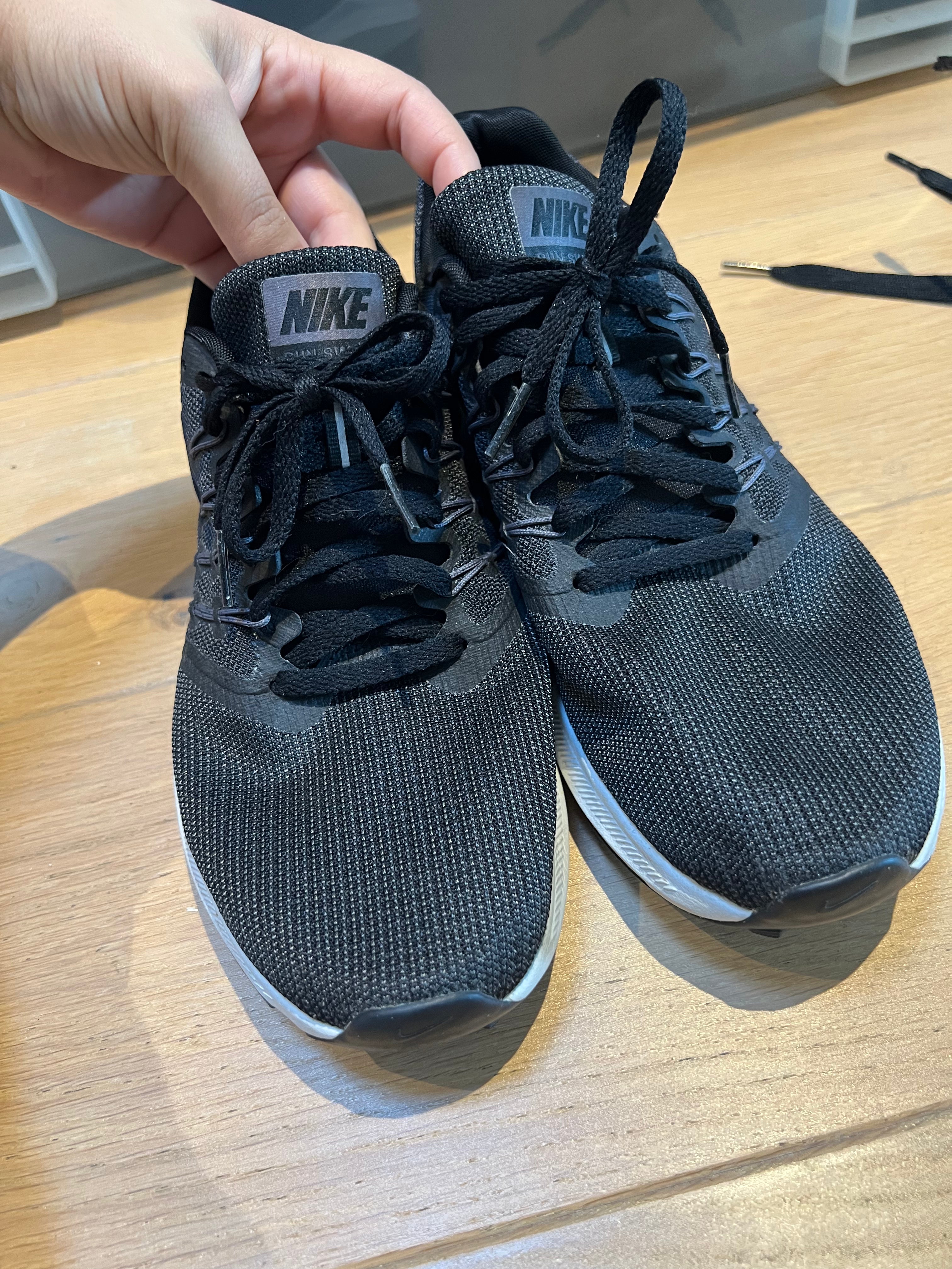 Grey/White Nike Fitsole Trainers