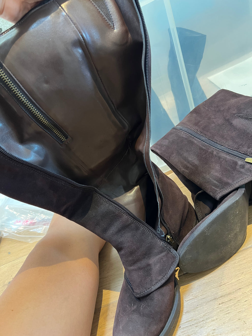 Brown, Knee boot heels