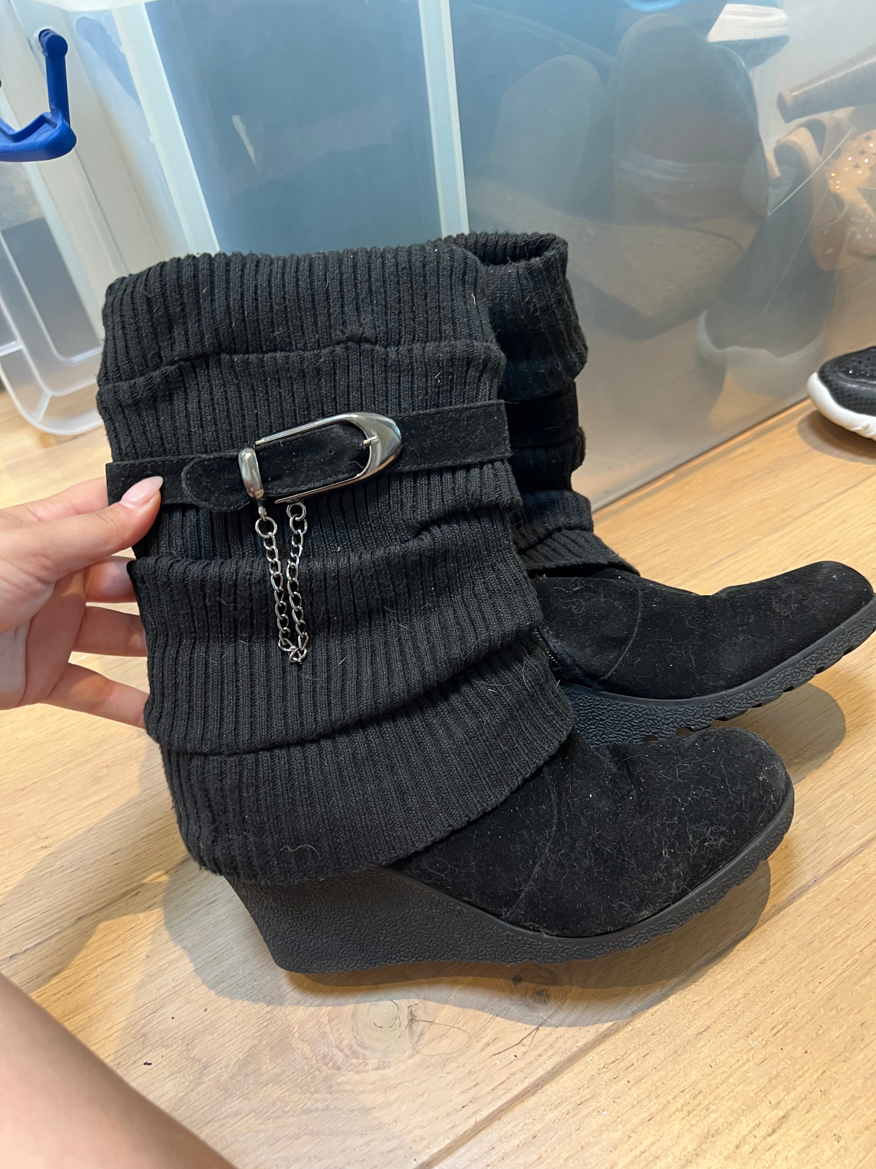 Black wedge boots, zip up, buckle design