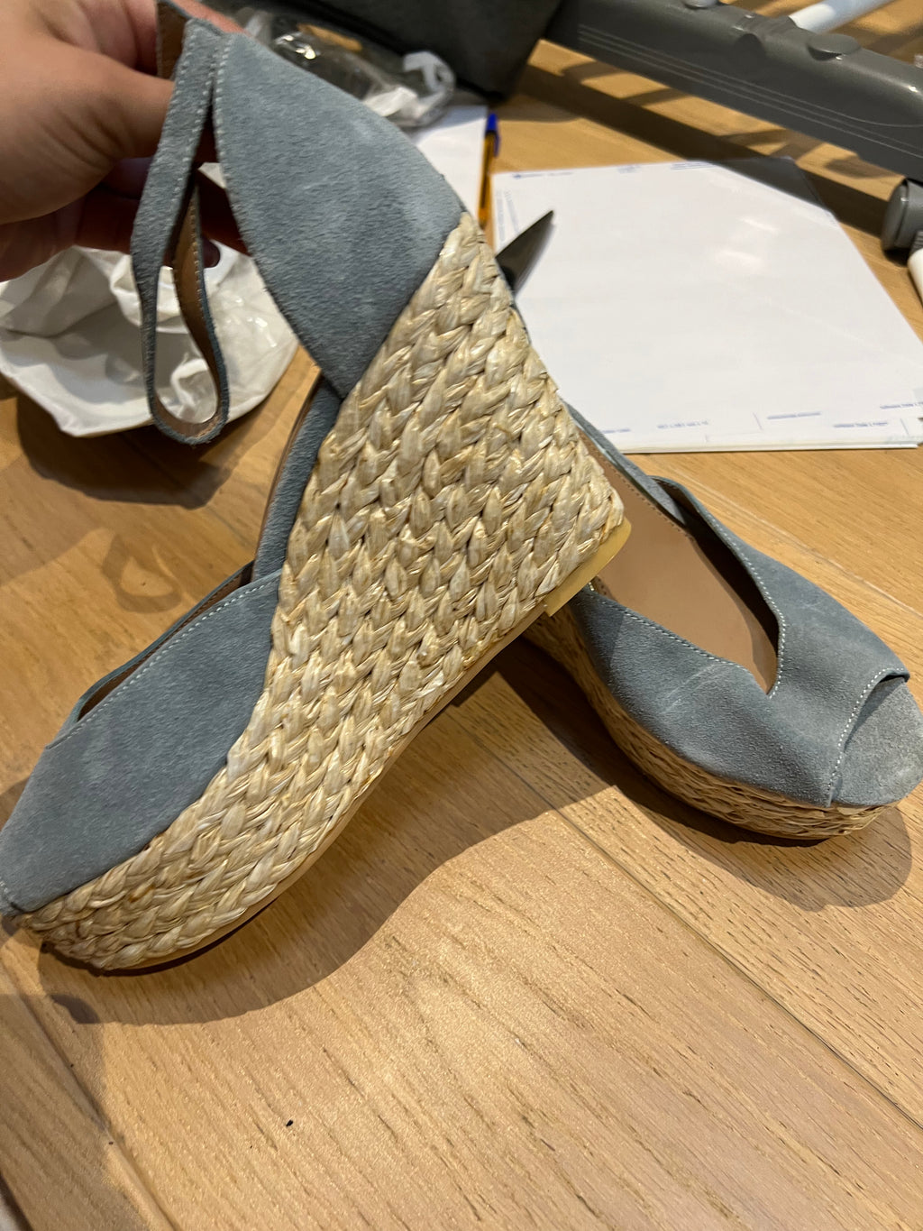 Wedge heel, woven, grey / blue, buckle strap