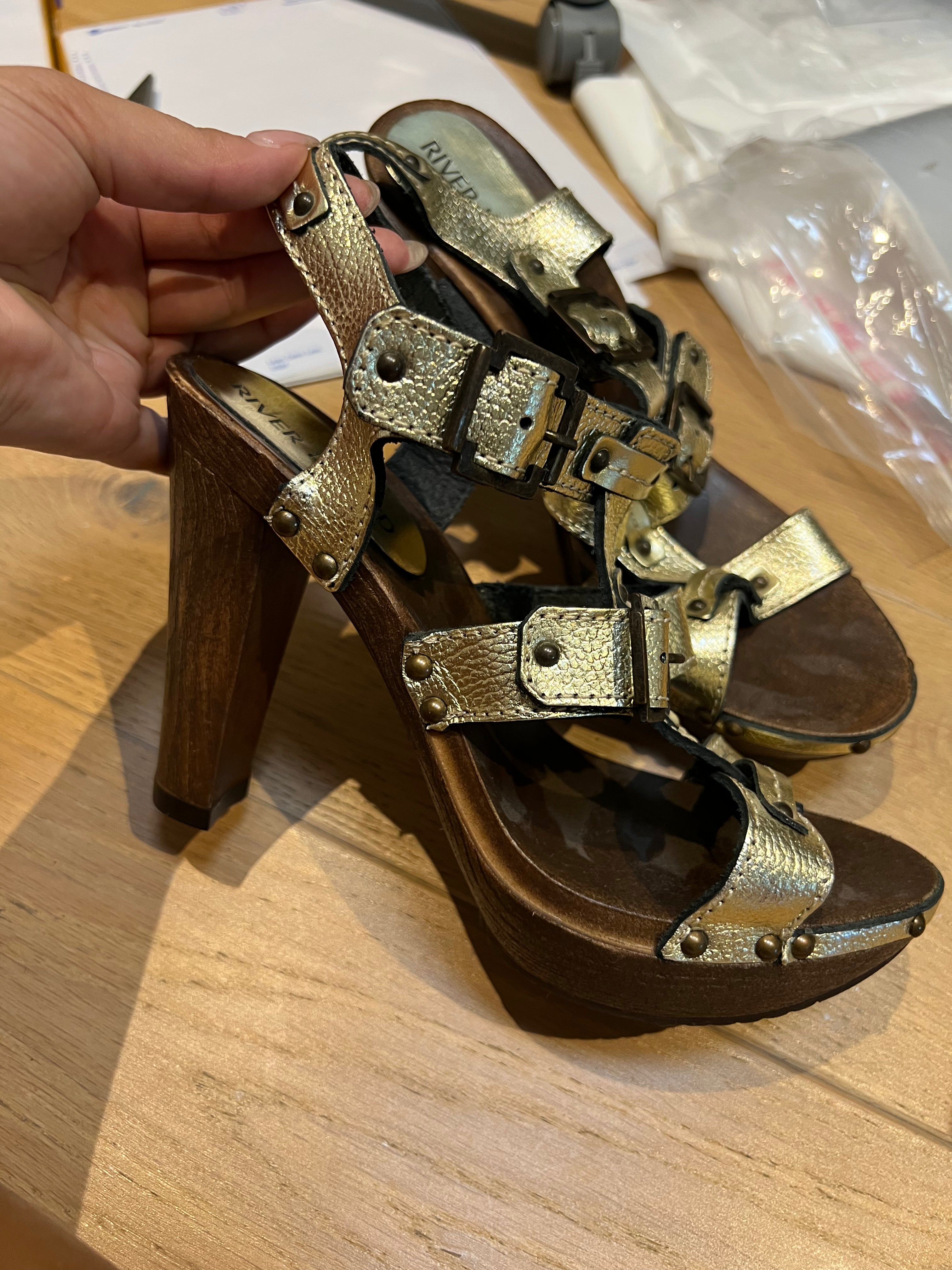 Gold Wood Style heels