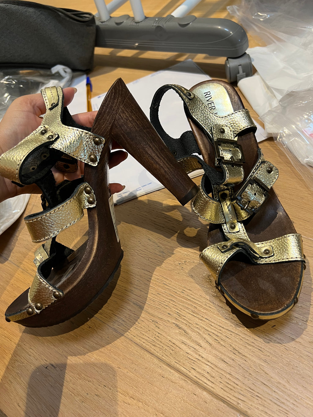 Gold Wood Style heels