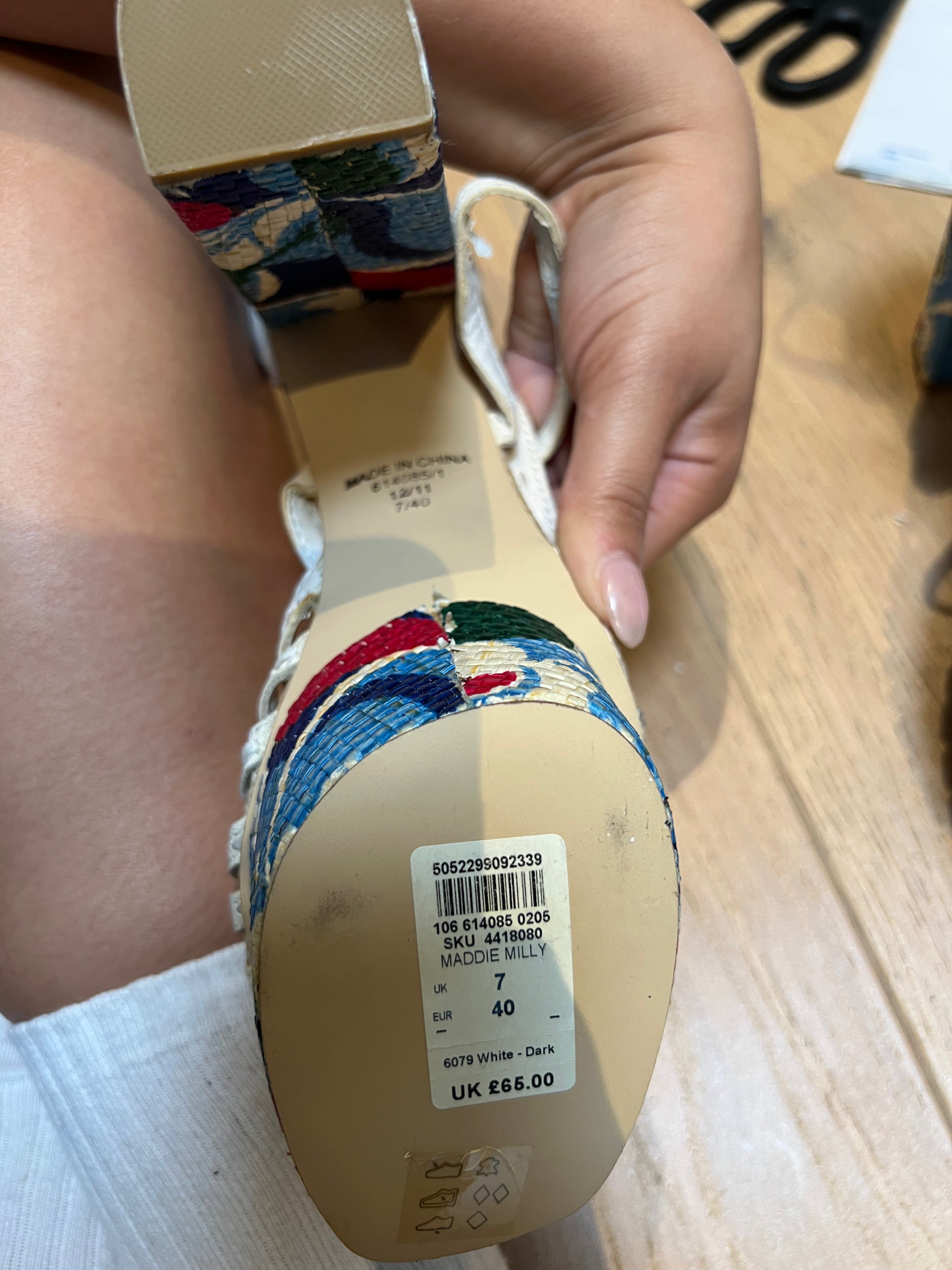 Woven block heels / Open toe