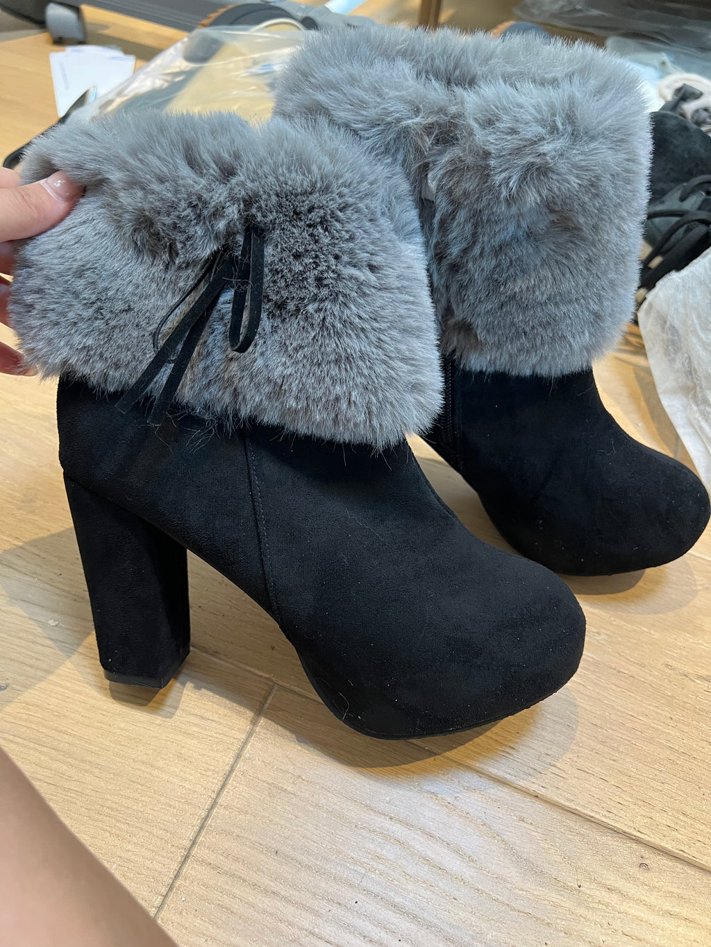 Black Suedette heel boots / Grey faux fur