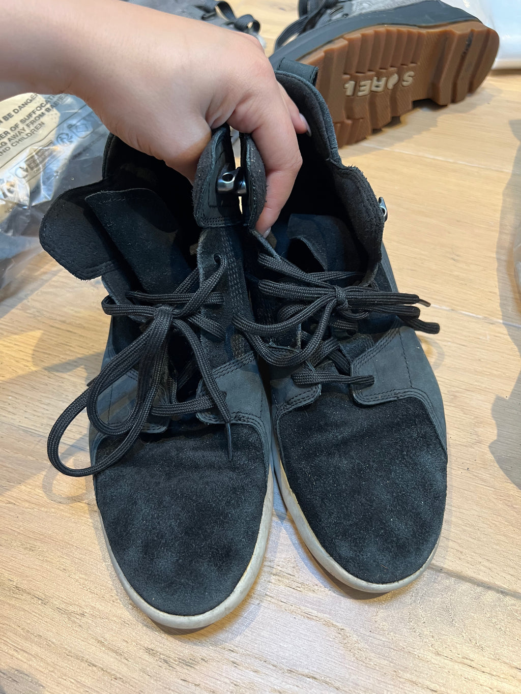 Black Timberland Trainers