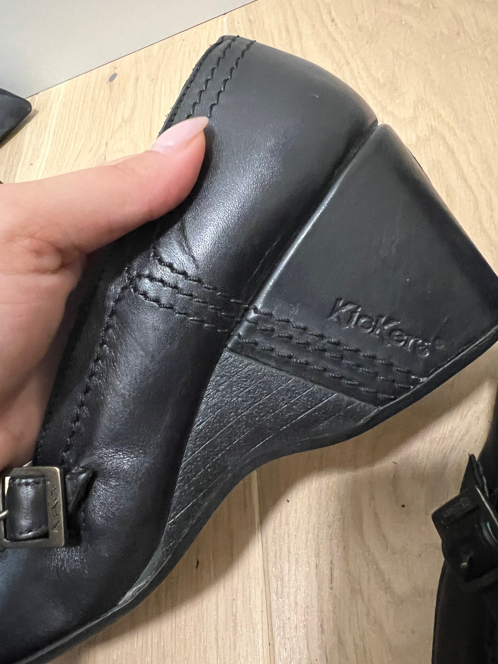 Wedge kickers shoes