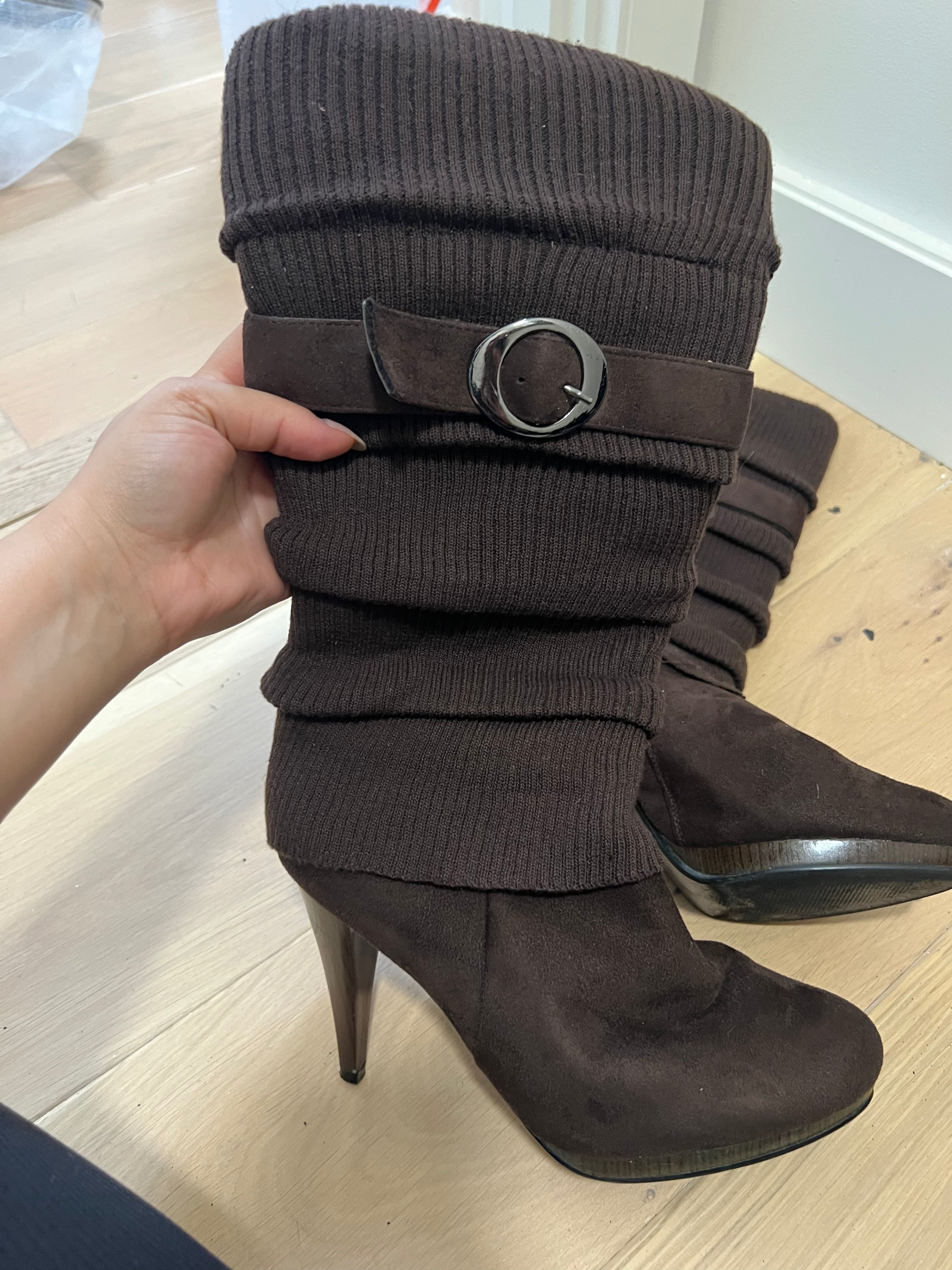 Brown boot heel boots / Wooden effect heel + suede effect