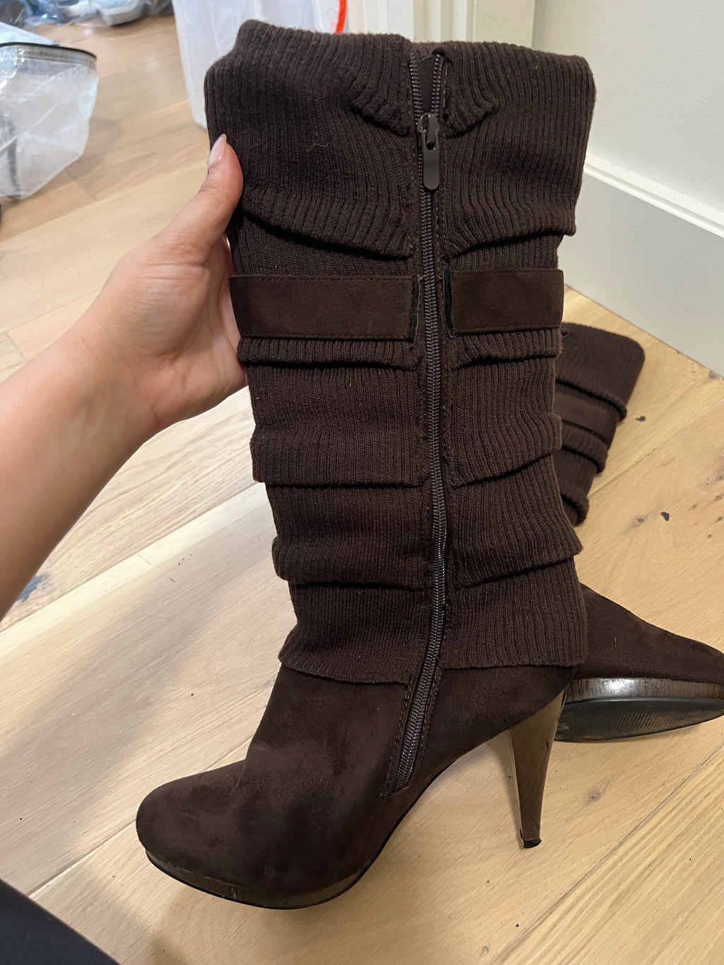 Brown boot heel boots / Wooden effect heel + suede effect