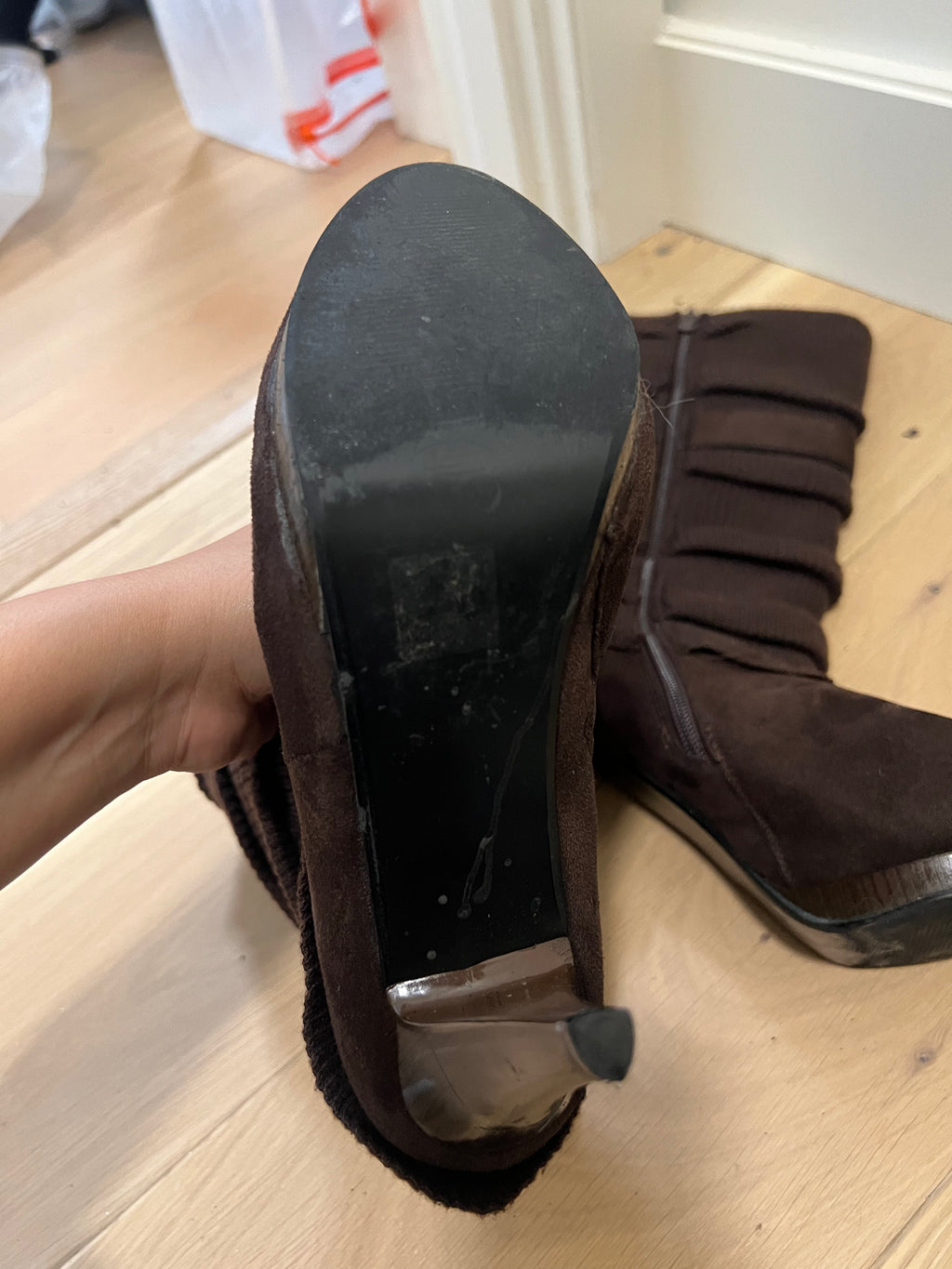 Brown boot heel boots / Wooden effect heel + suede effect
