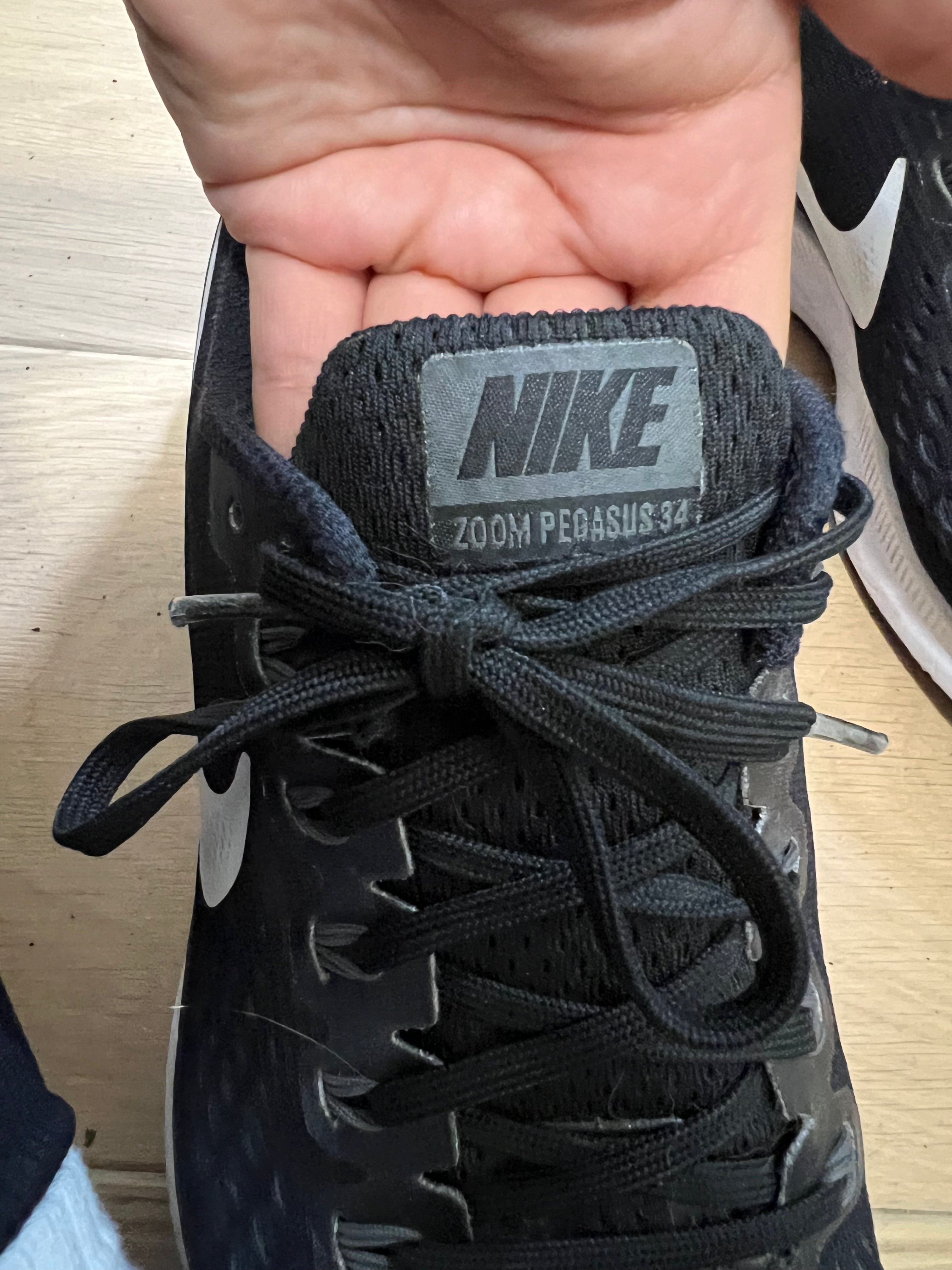 Black & White Nike Zoom trainers