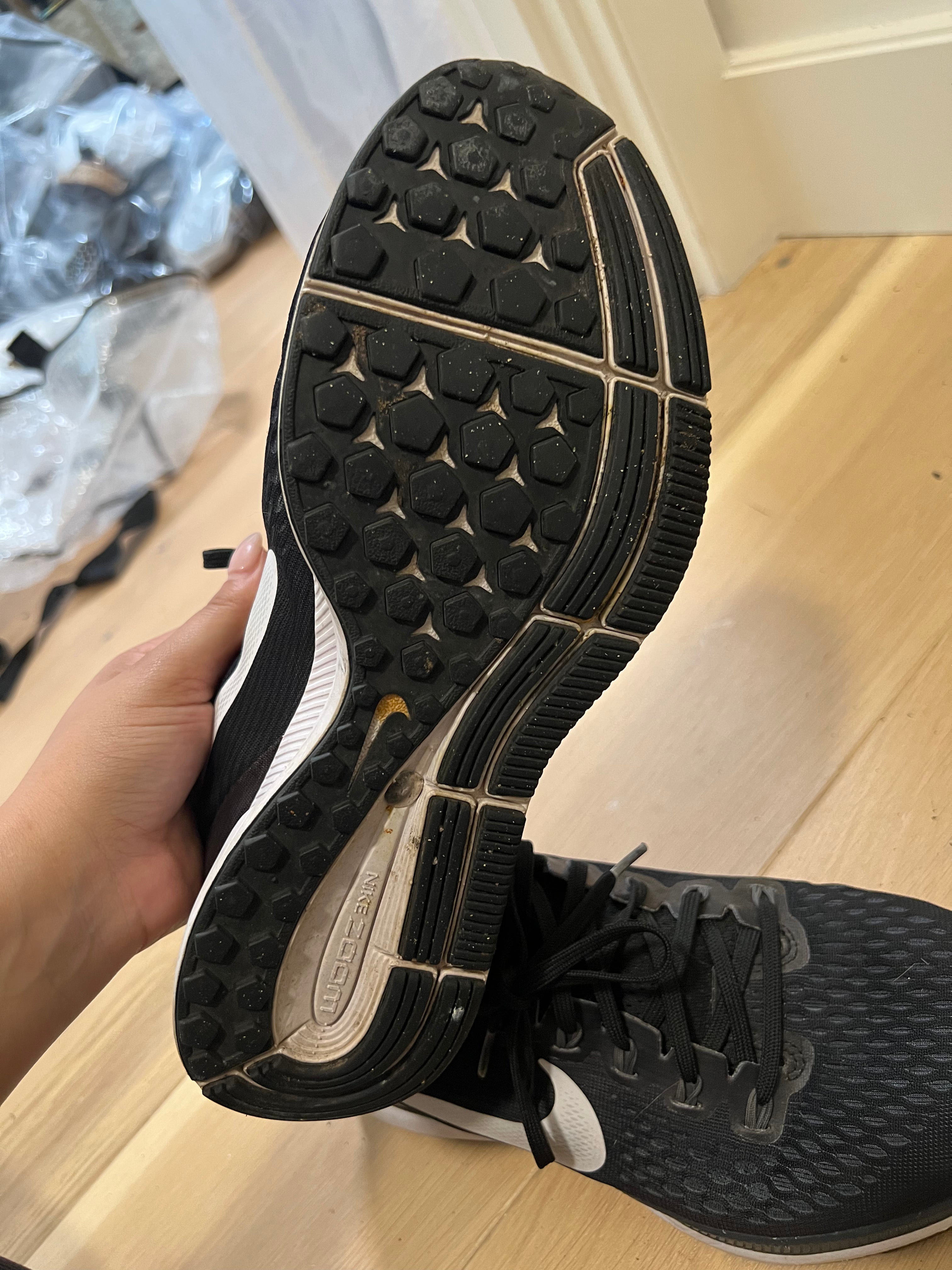 Black & White Nike Zoom trainers