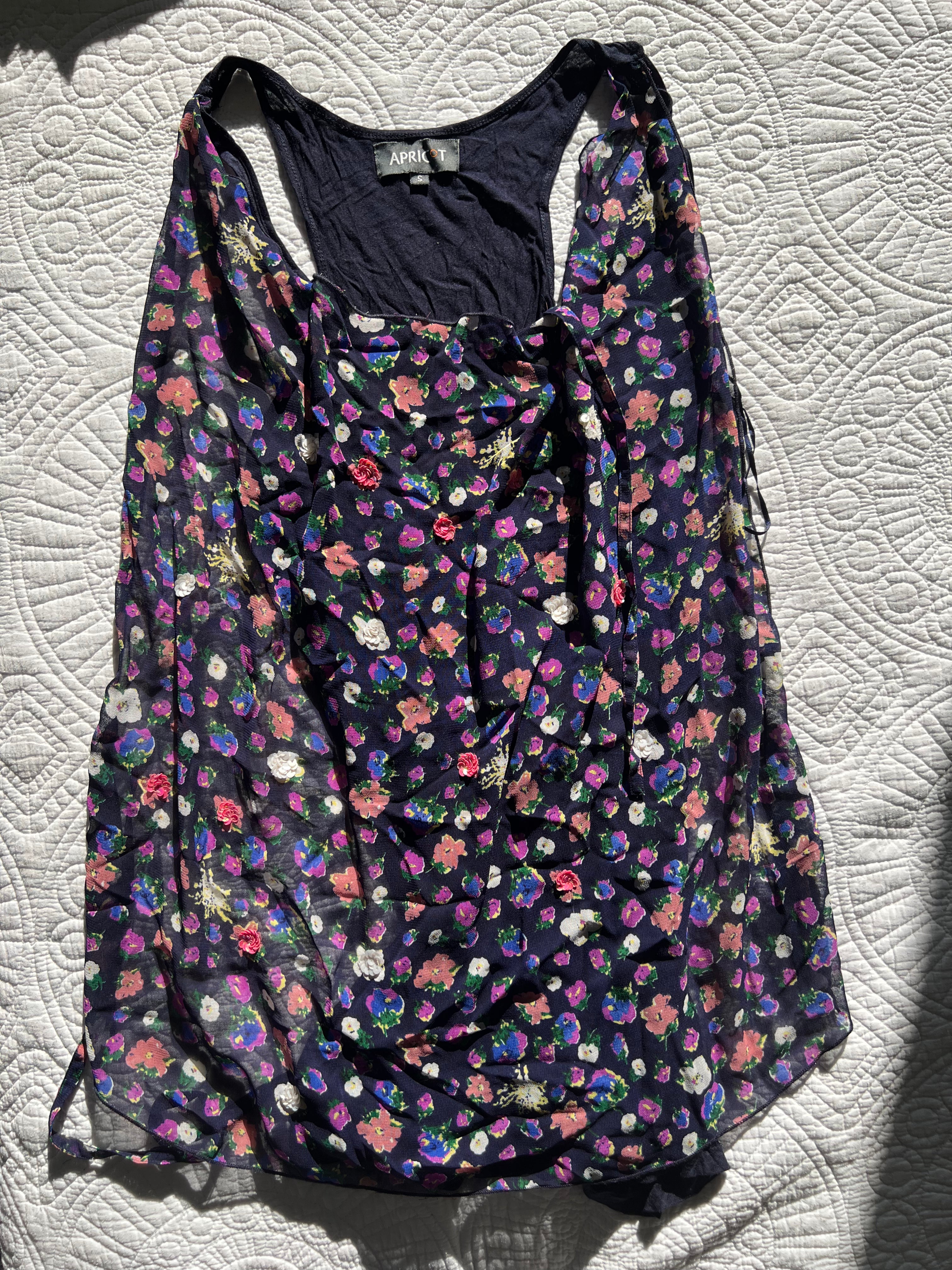 Floral print top