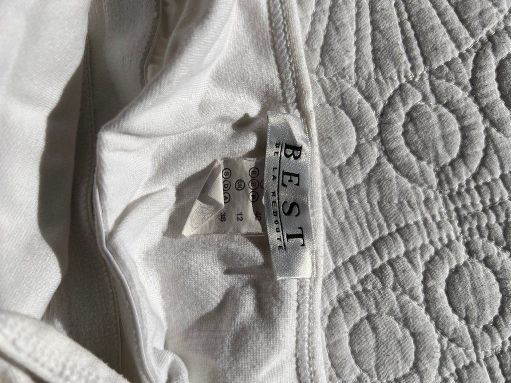 White tank top / Spaghetti strap