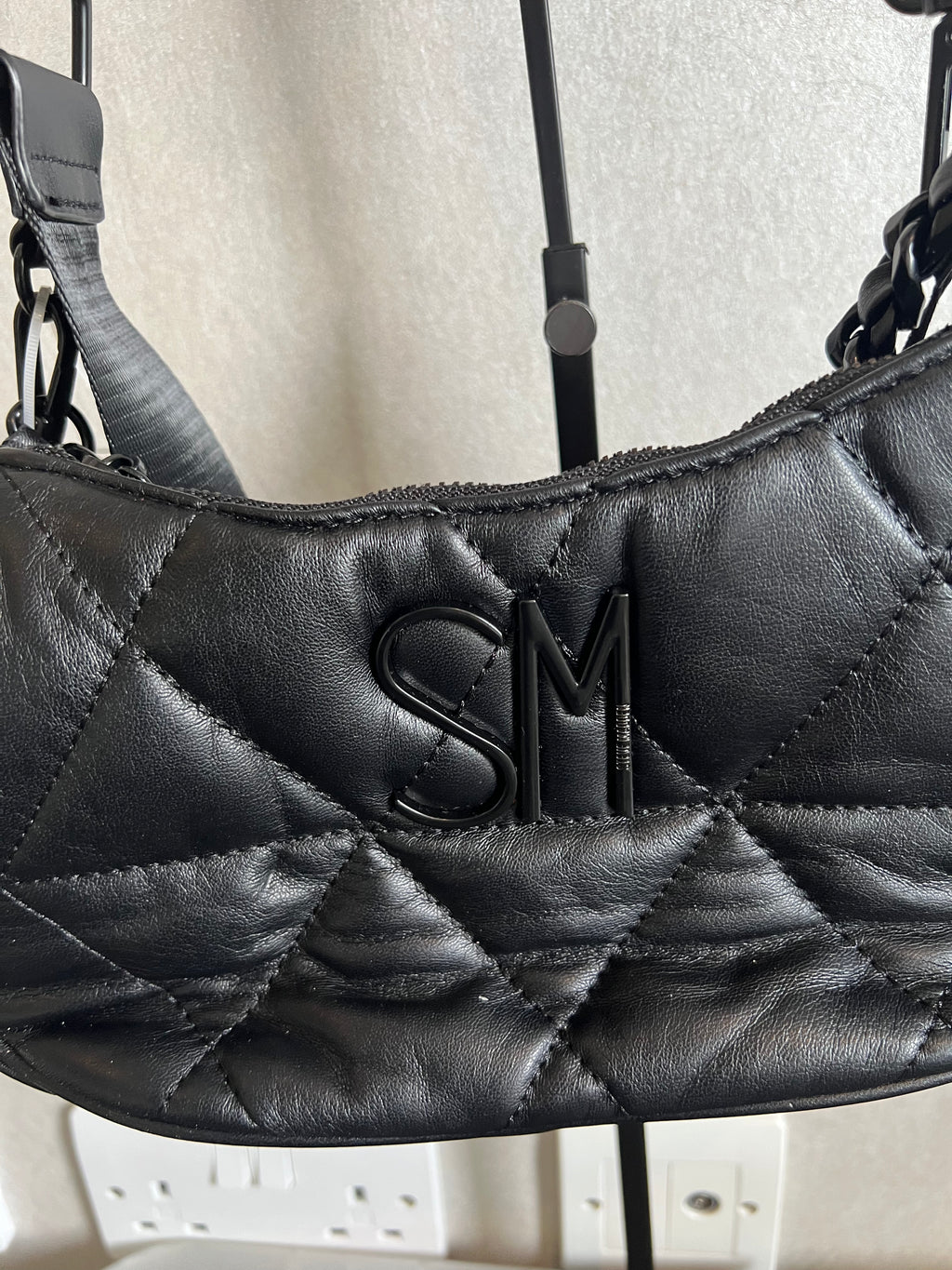Steve Madden Black Crossbody Bag - Purse attached