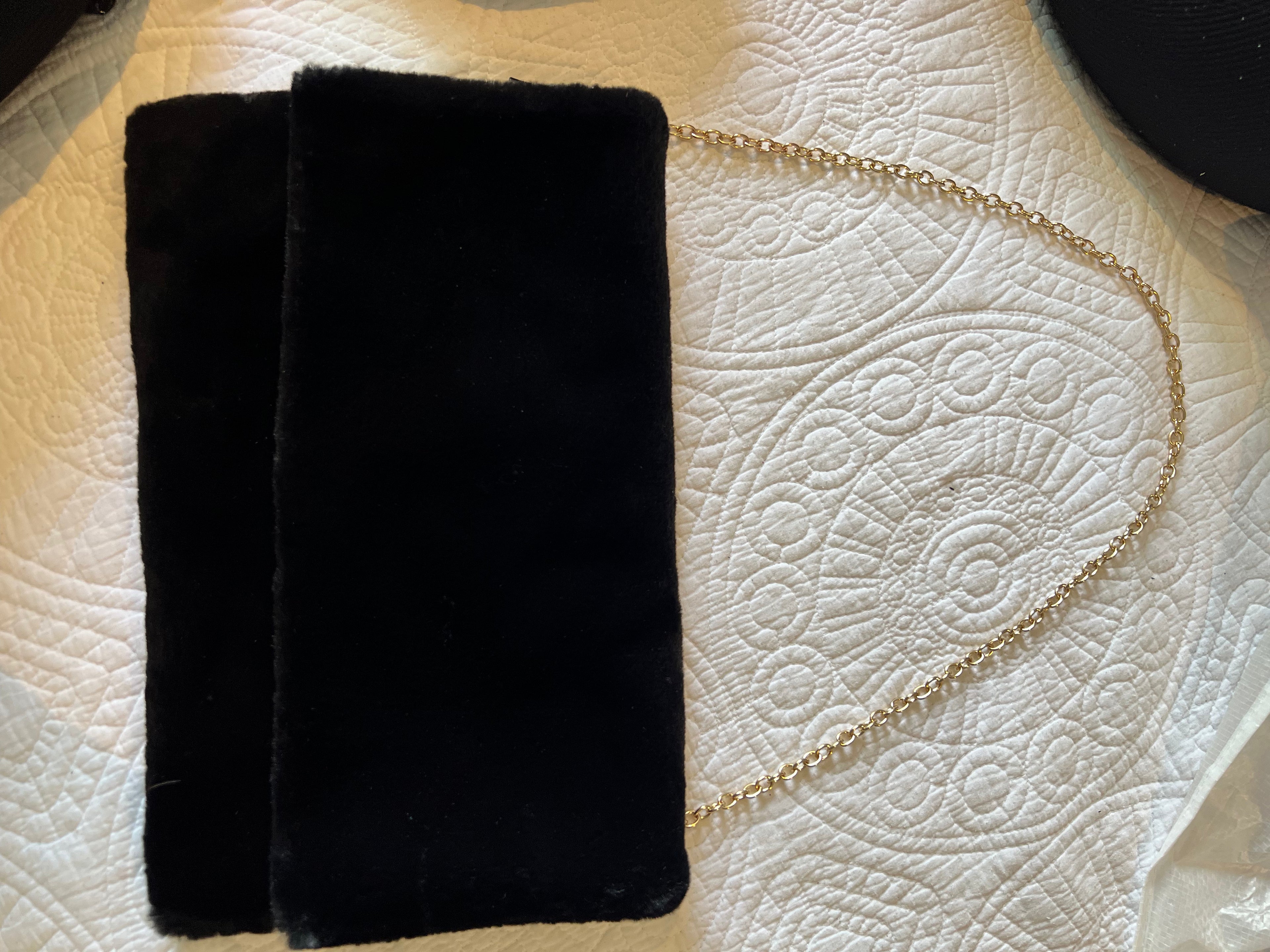 Missguided fluffy style bag