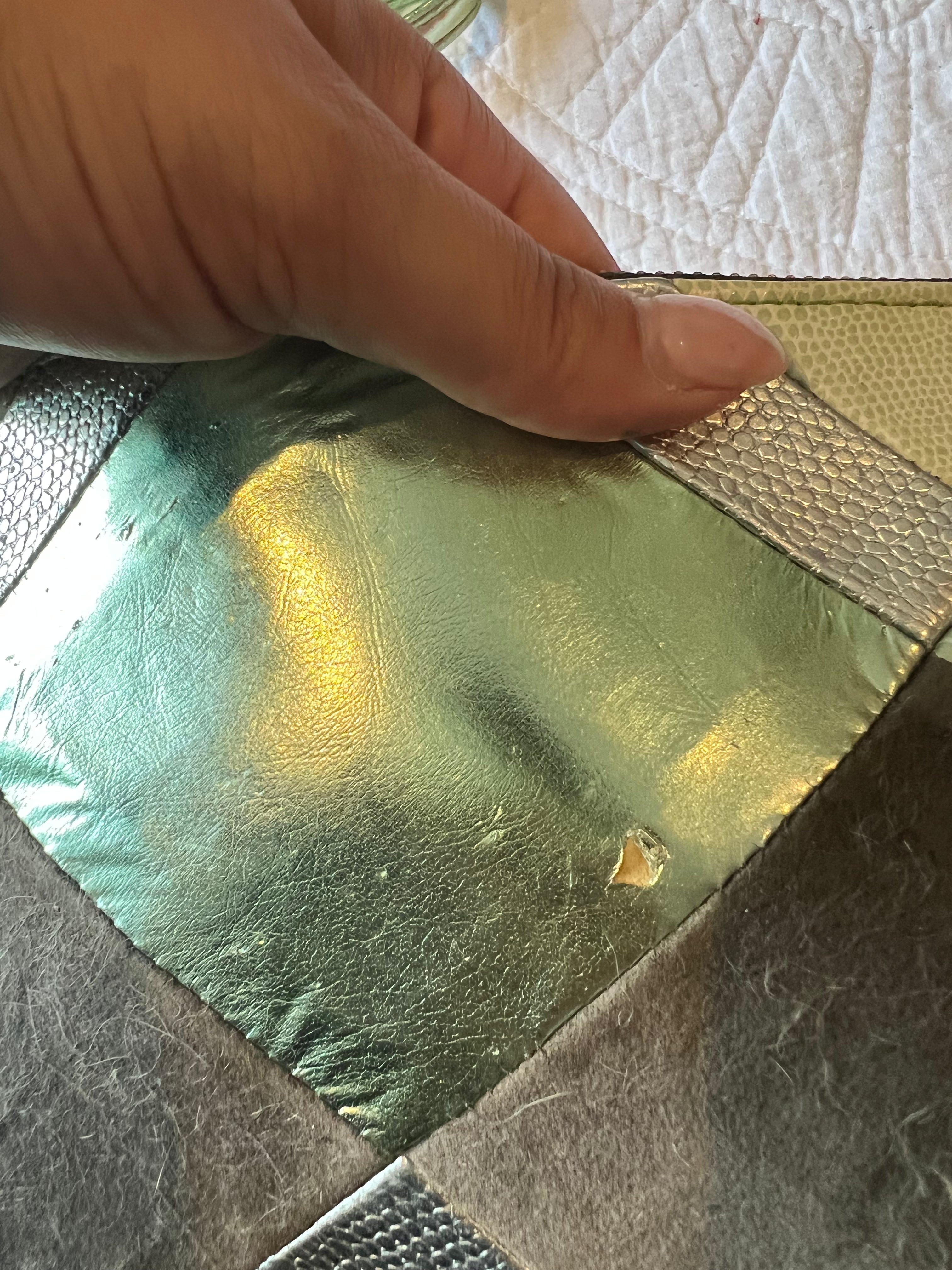 Green shimmer style clutch bag