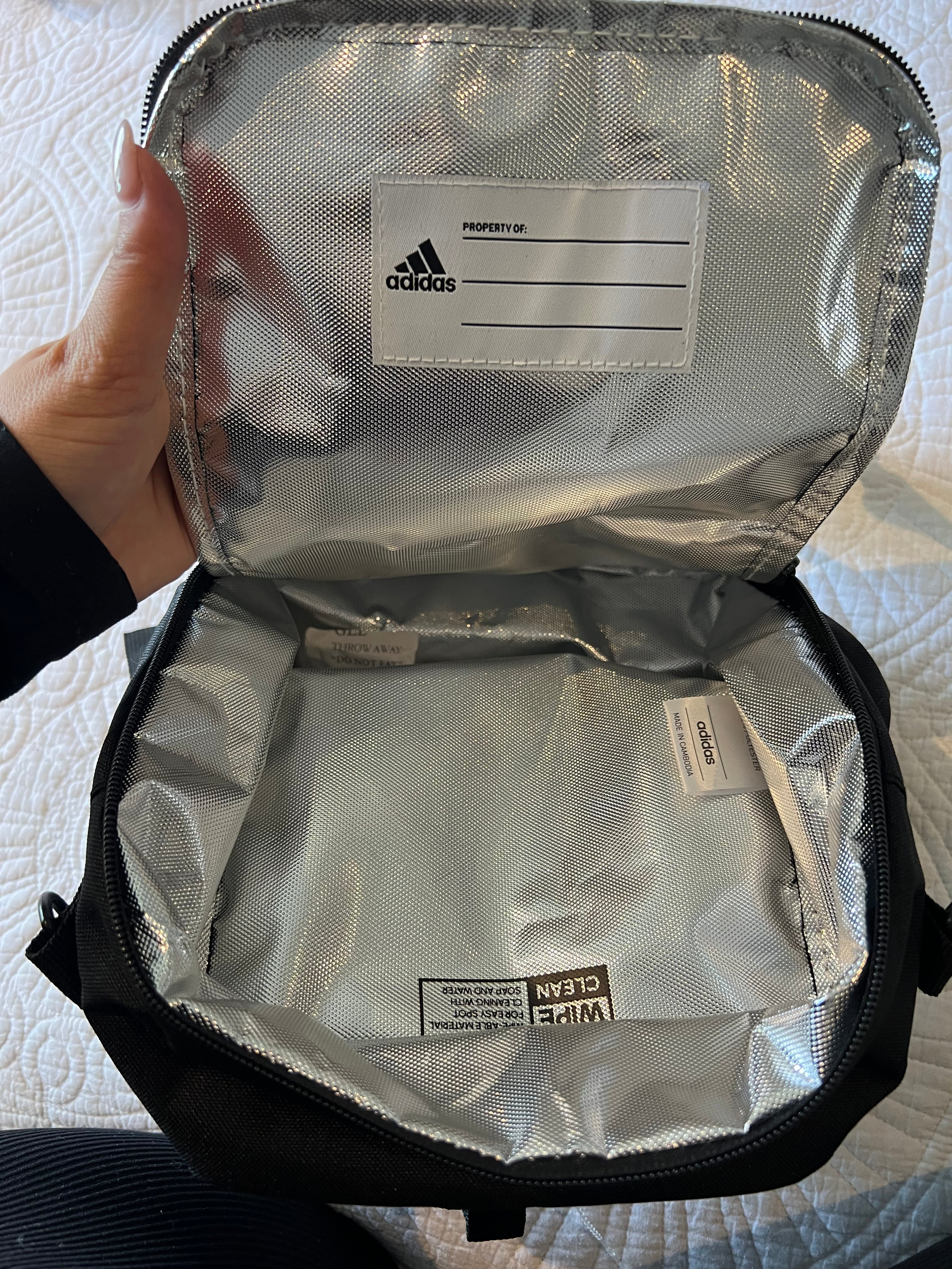 Adidas small size black / Lunchbox
