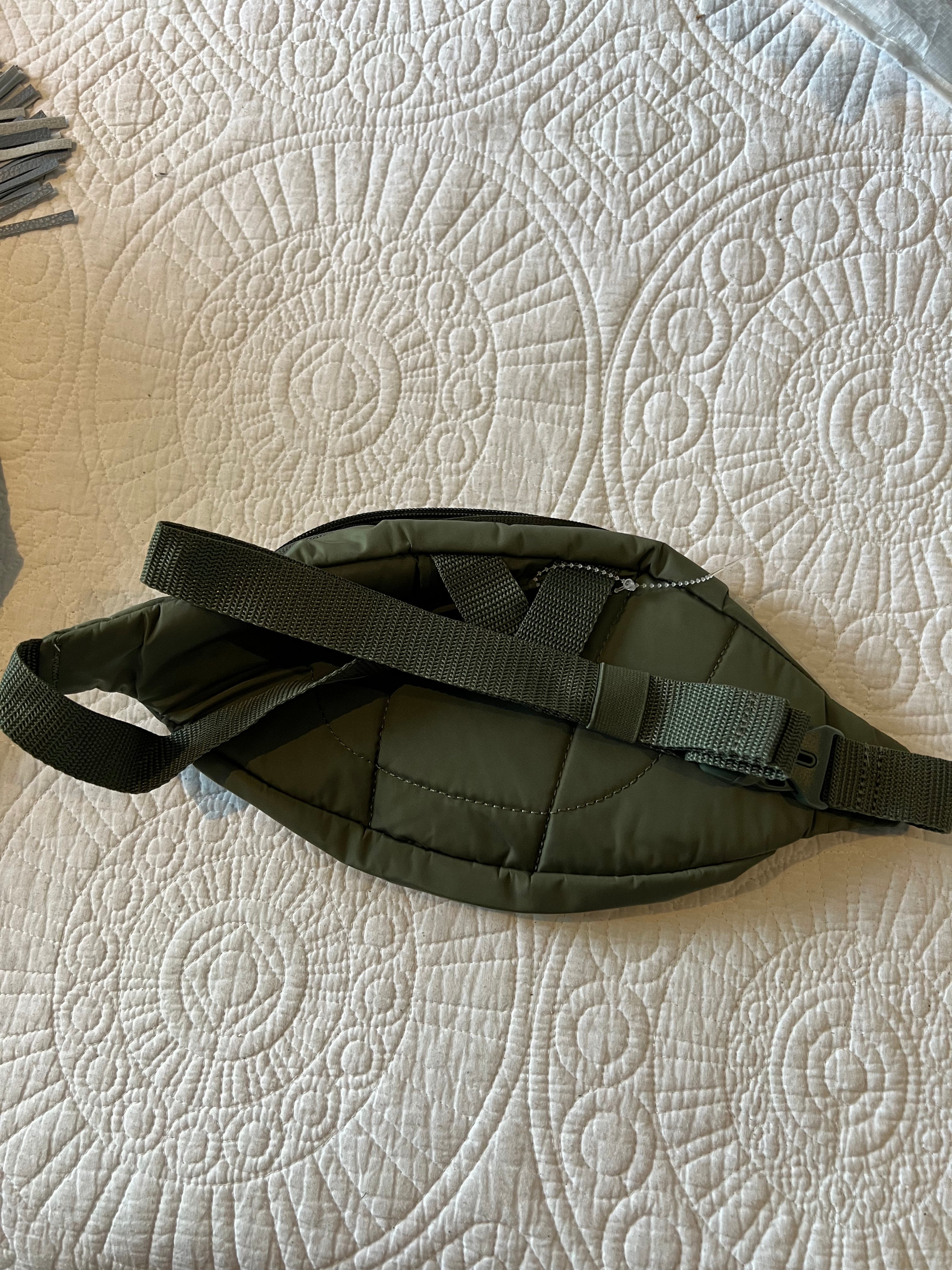 Adidas Khaki green bum bag