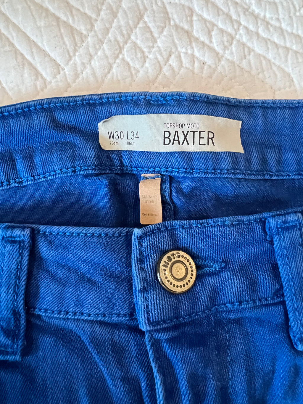 Blue skinny jeans / Mid rise