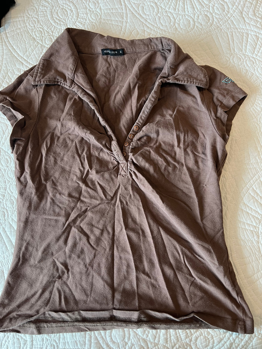 Brown short sleeve top / Button up