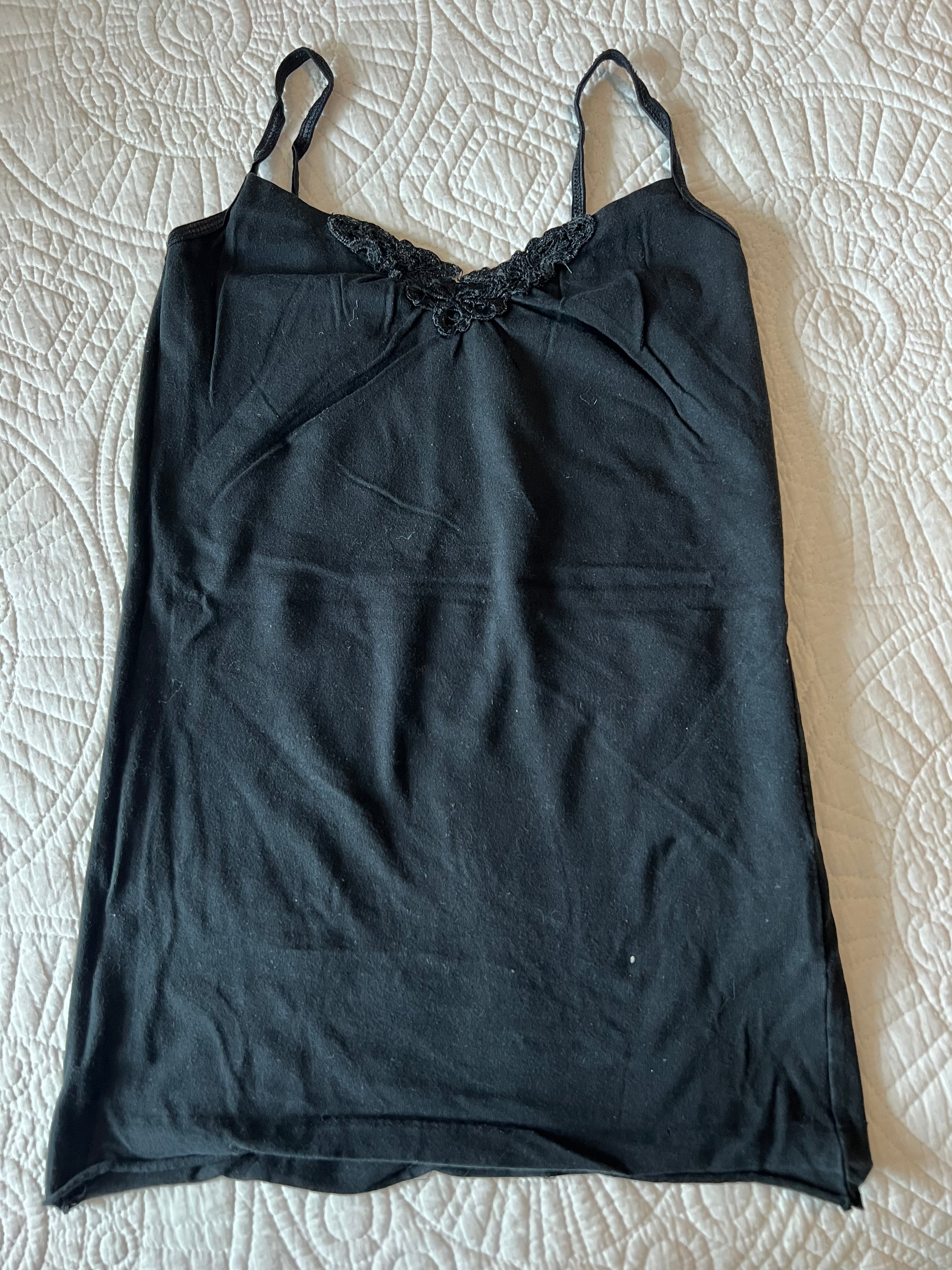 Black spagetti strap tank top / Lace detail