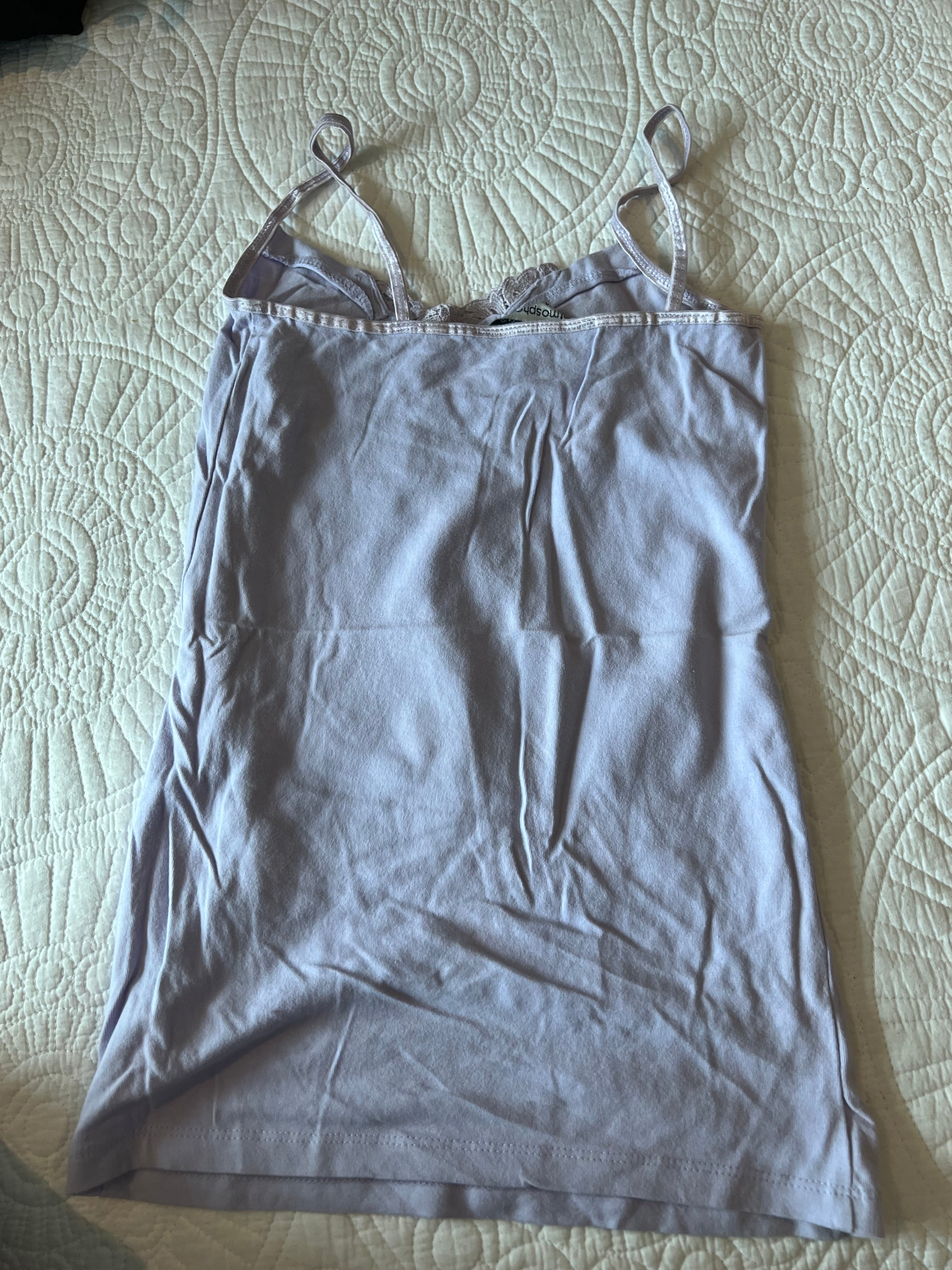 Lilac spagetti strap tank top / Lace detail