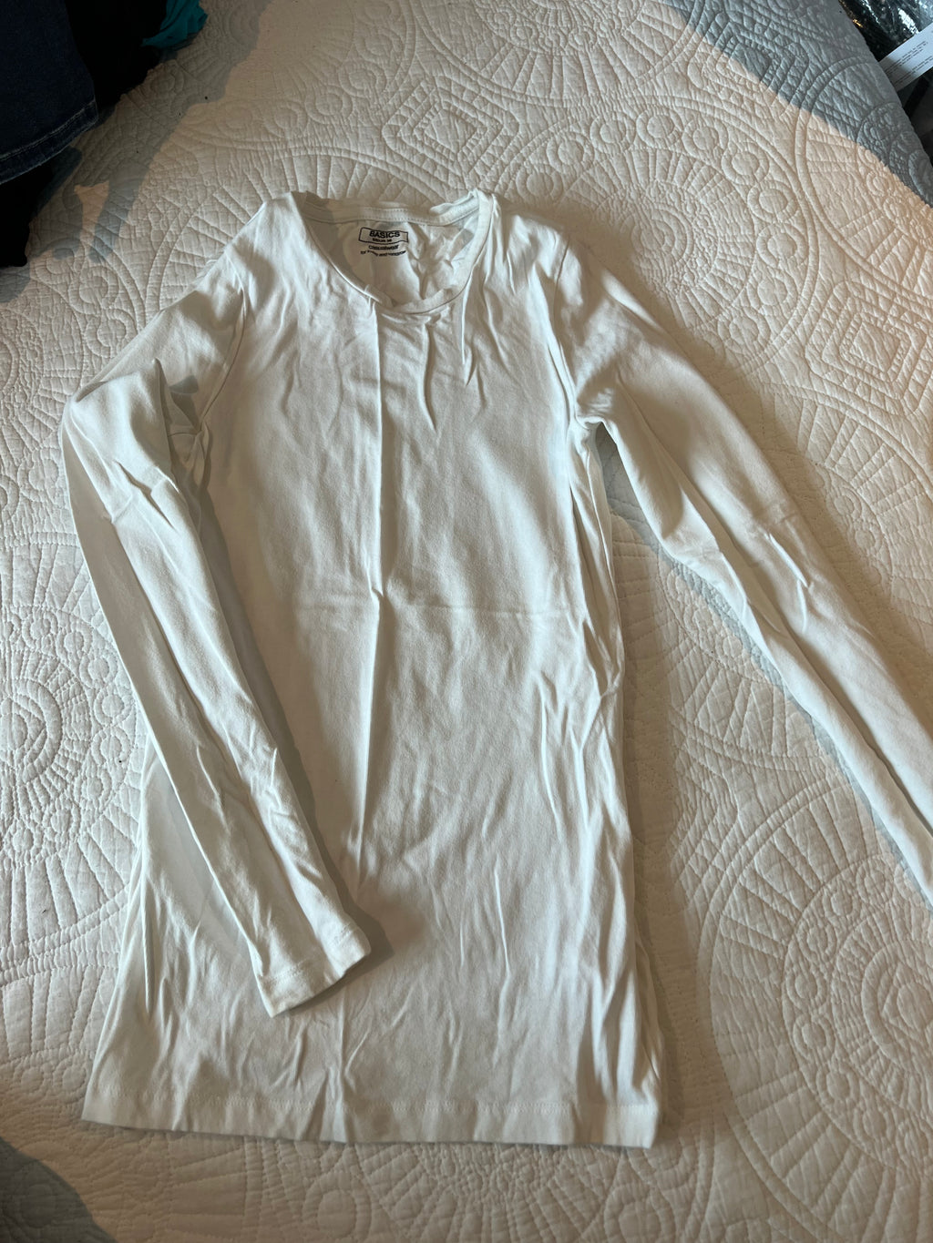 Long sleeve white top