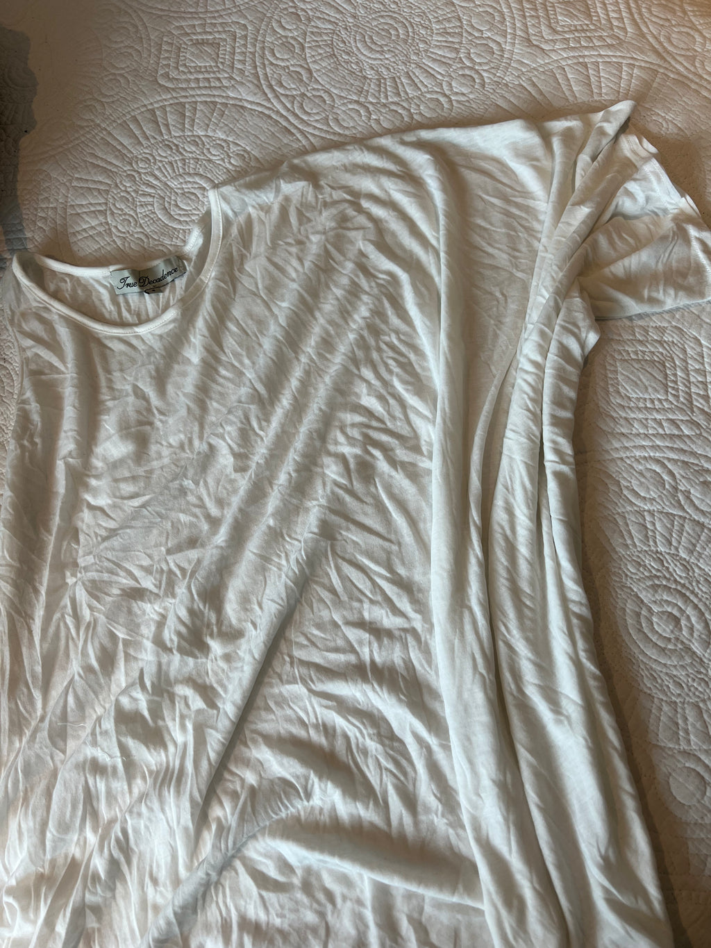 Aysymmetrical oversized white tee
