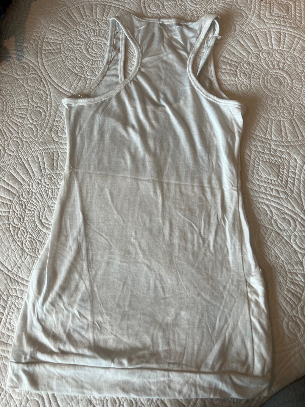 White button detail long tank top