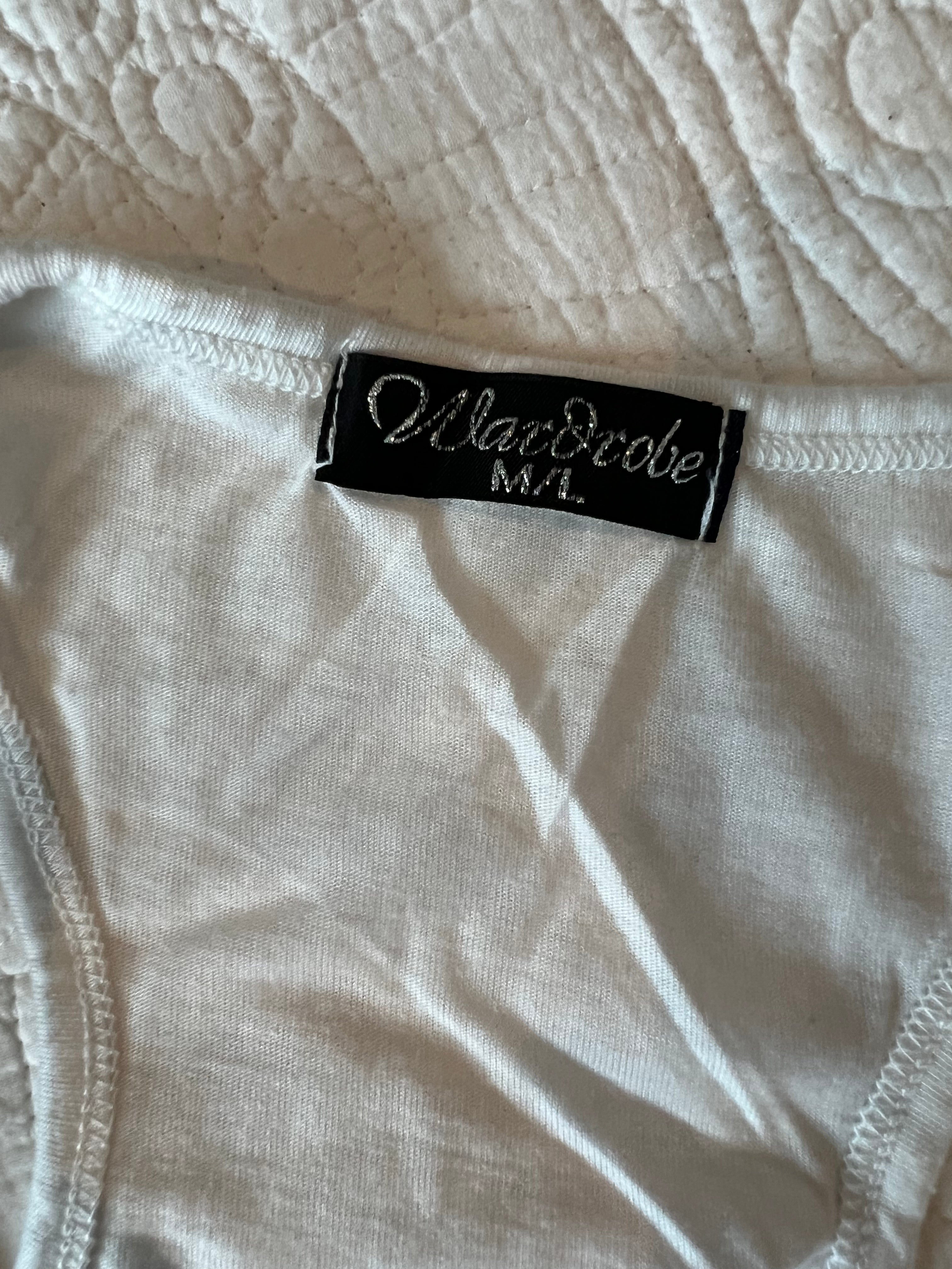 White button detail long tank top