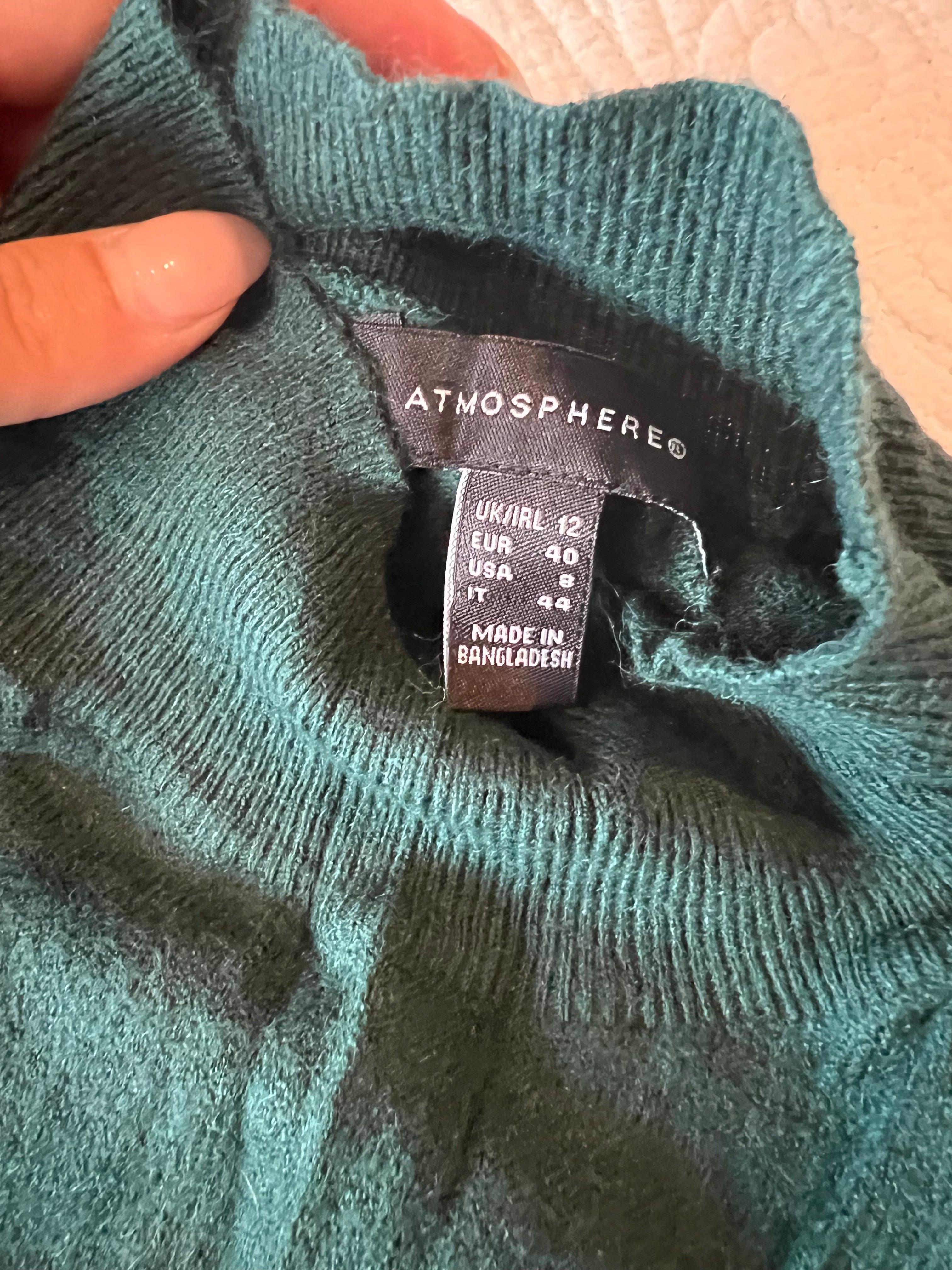 Emerald green turtle neck long sleeve jumpe