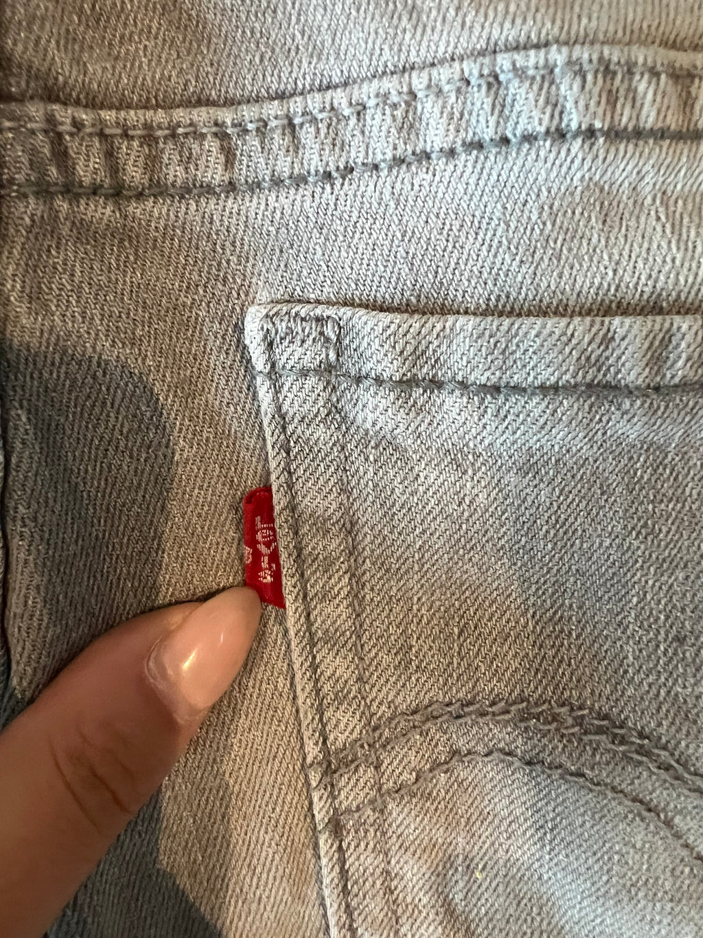 Grey Levi low rise Jeans / Straight leg / Tall