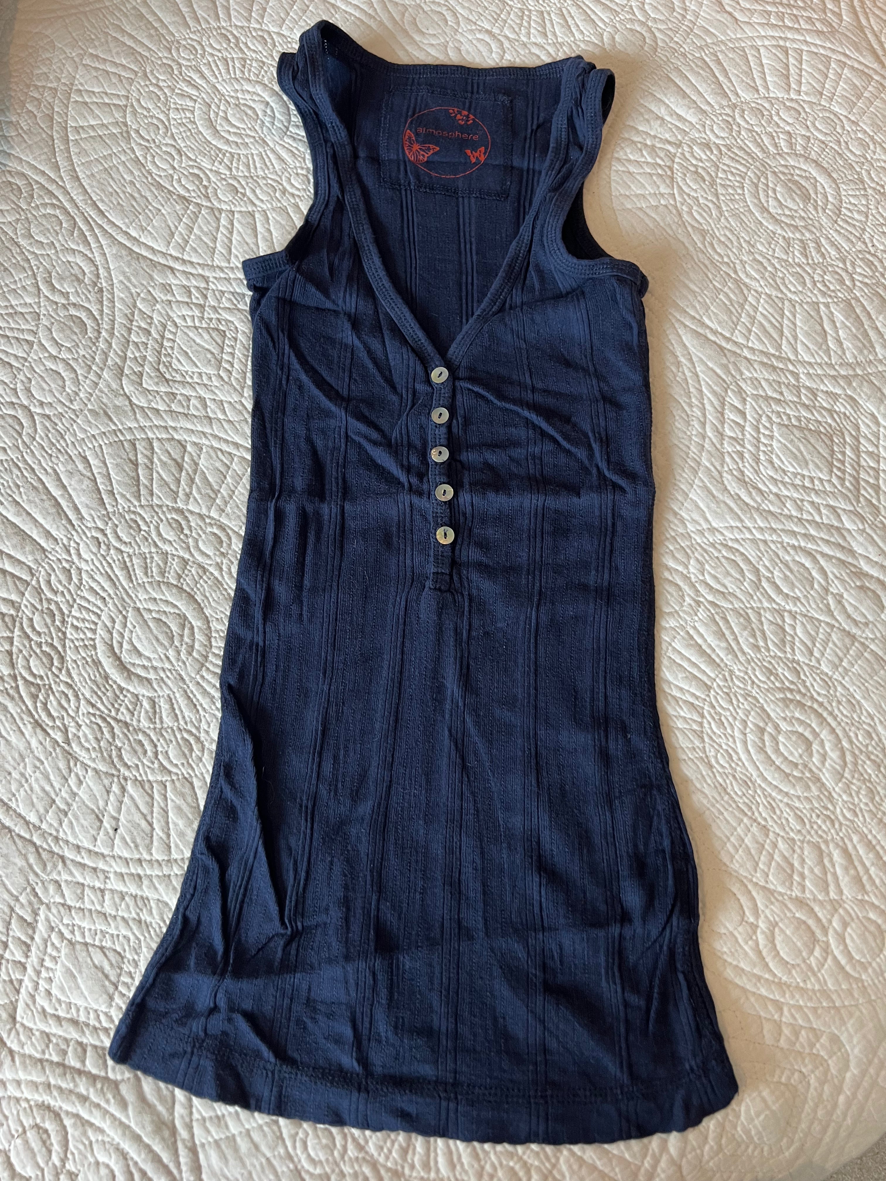 Long style navy blue tank top