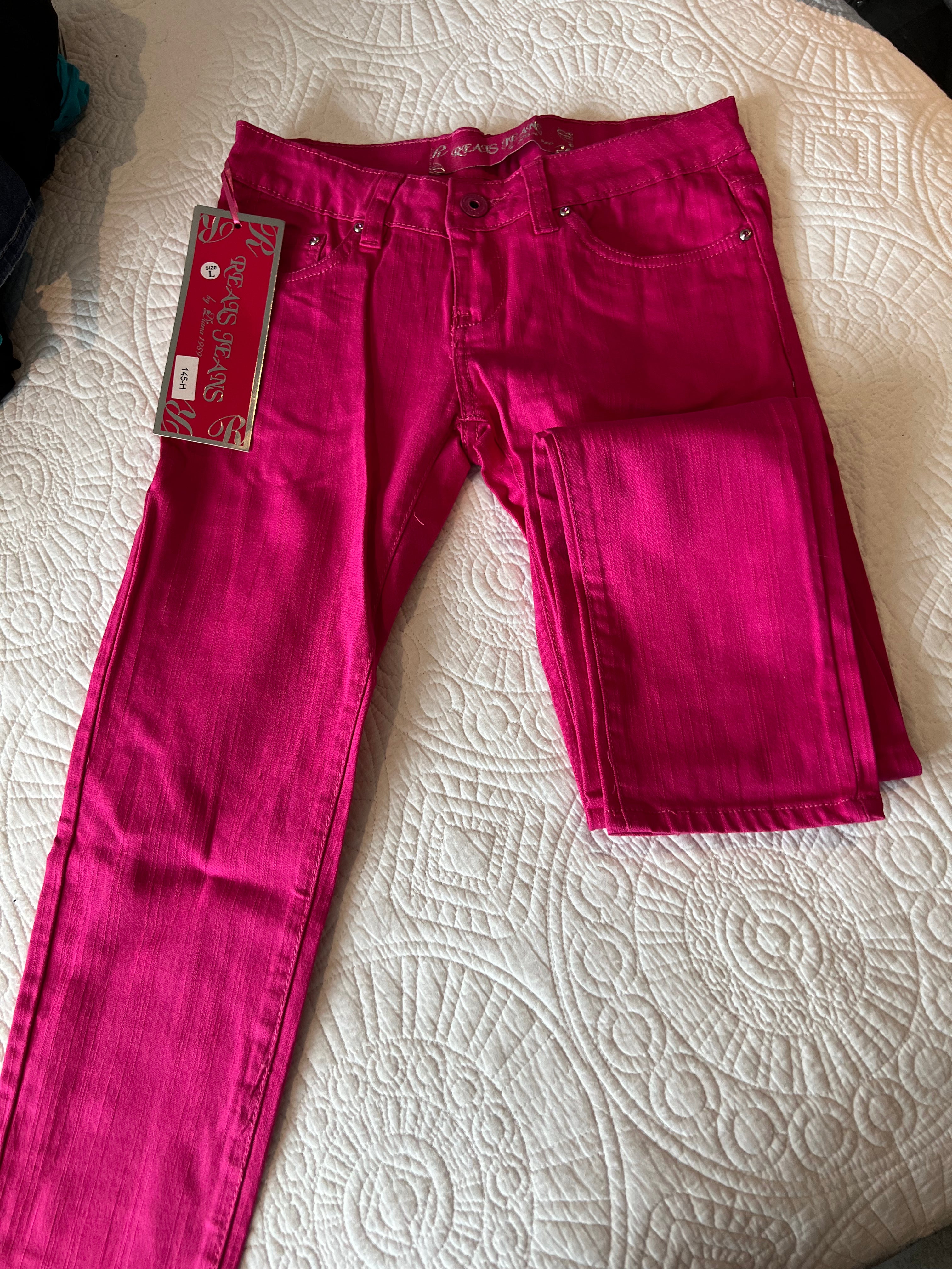 Hot pink jeans / low rise / straight leg