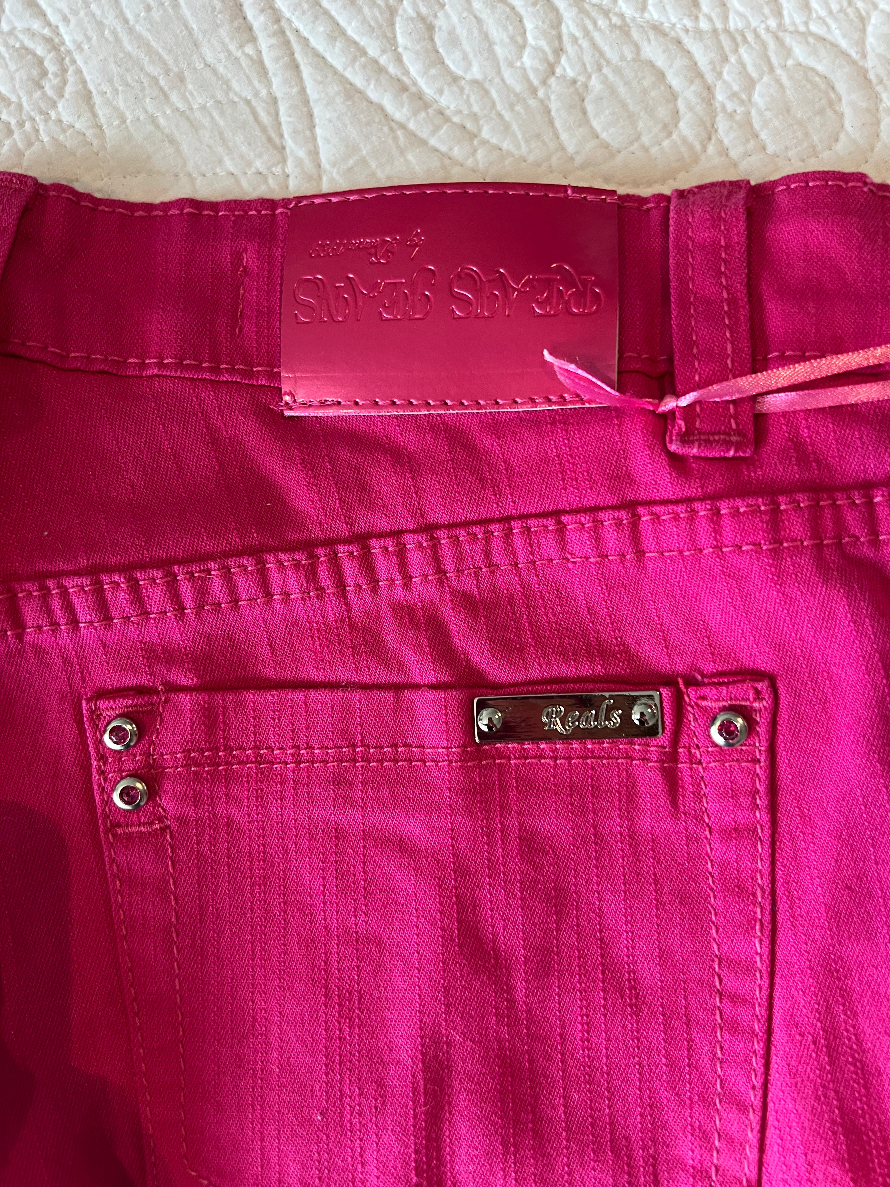 Hot pink jeans / low rise / straight leg