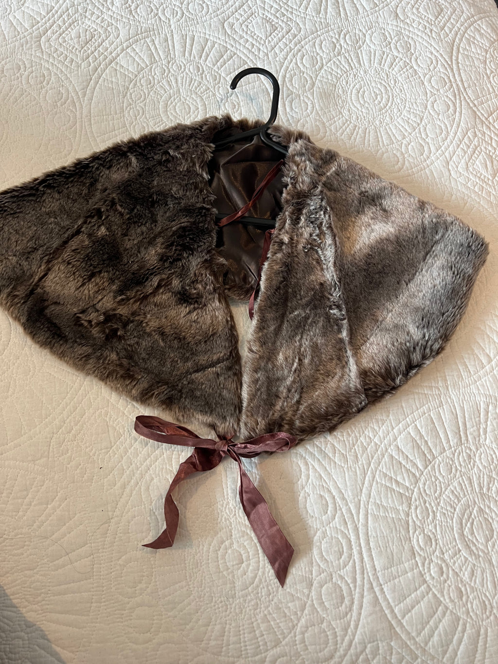 Over shoulder brown fur accessory