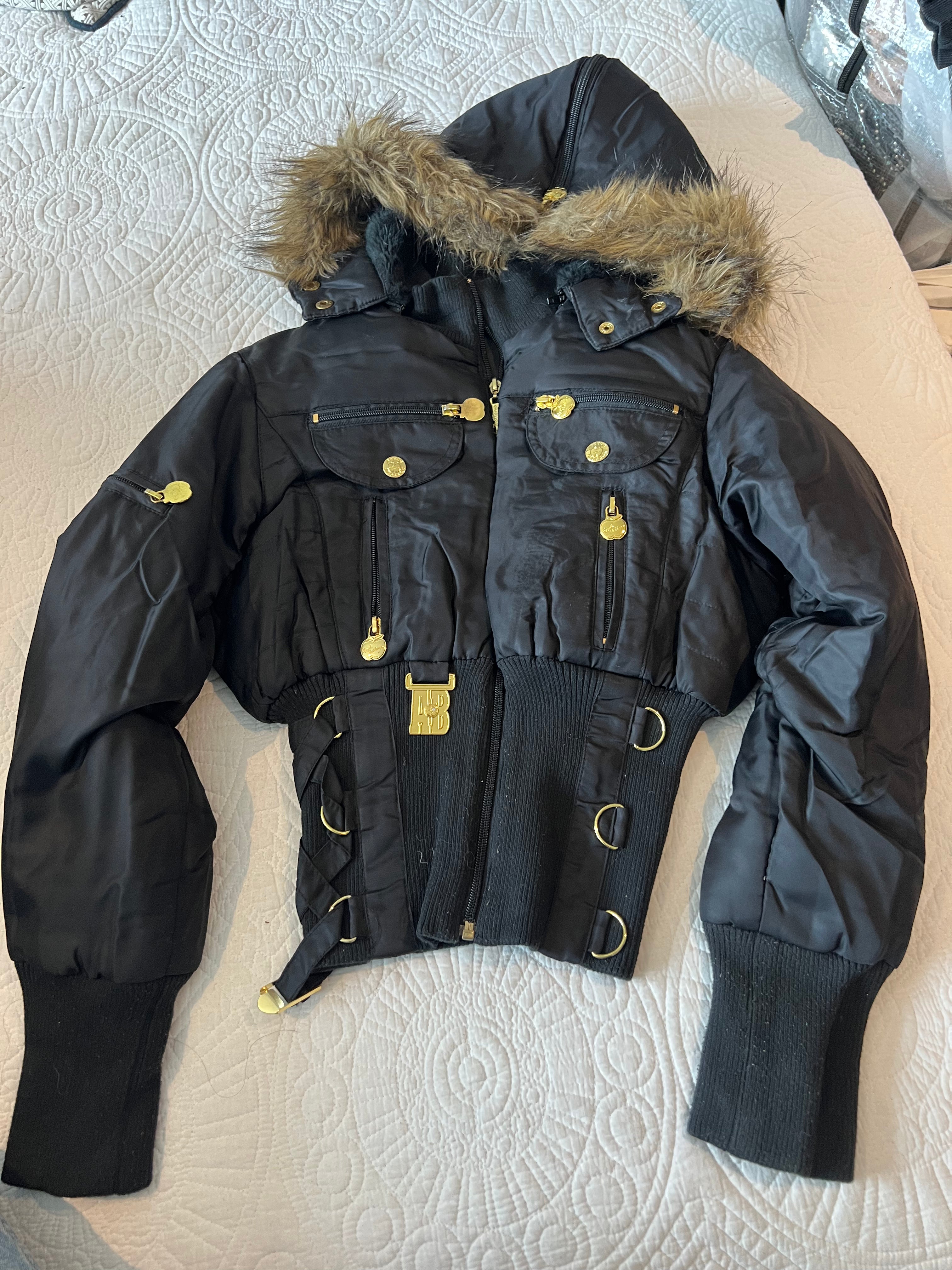 Apple Bottom Black jacket / Fur detail on hood / Jewel design on back