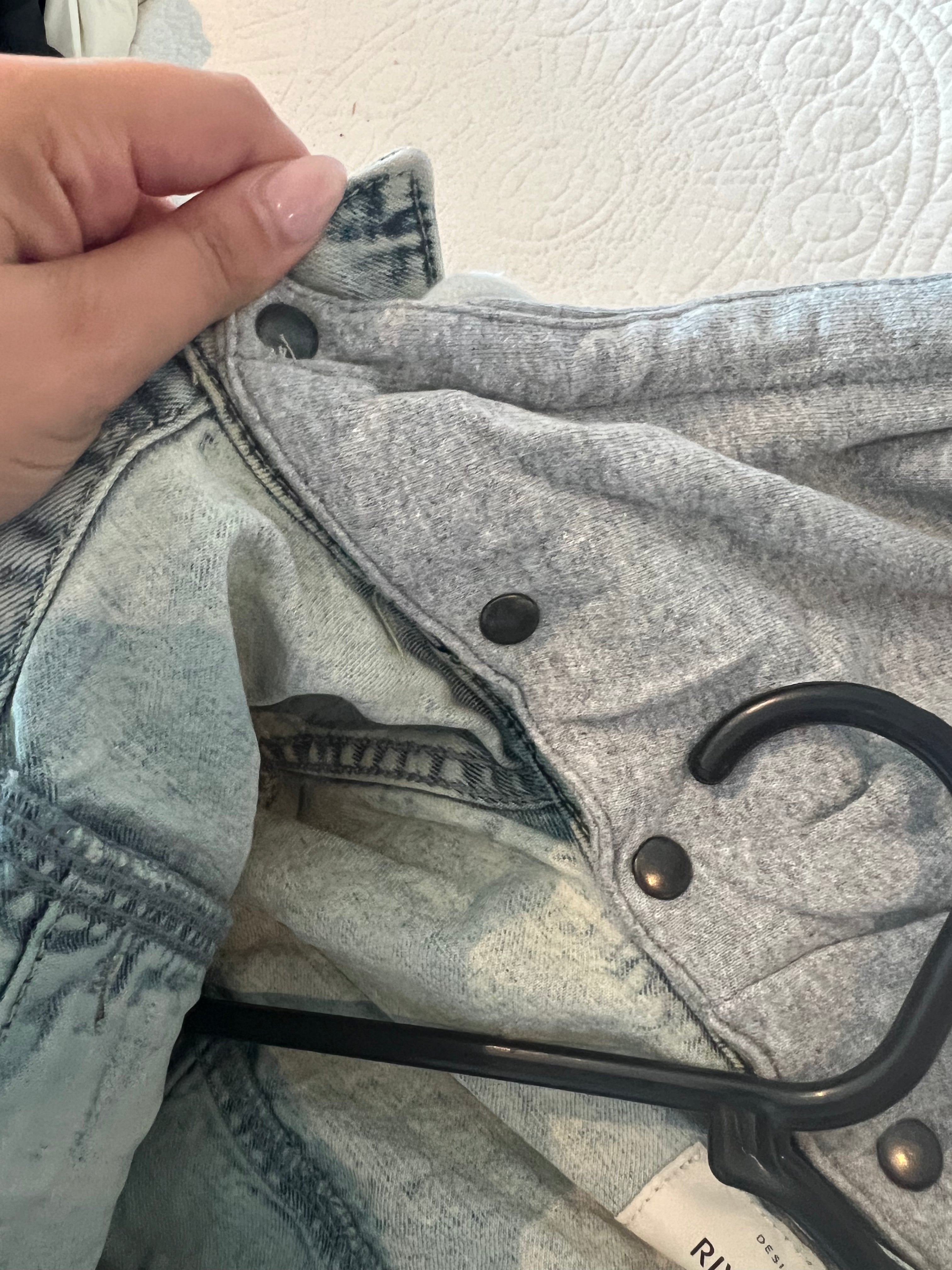 Denim jacket  / Grey fabric hood and sleeves