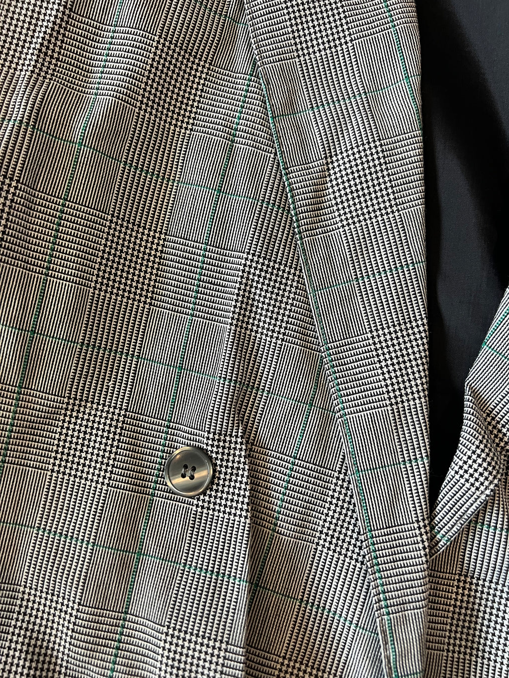 Dorothy Perkins checkered style blazer