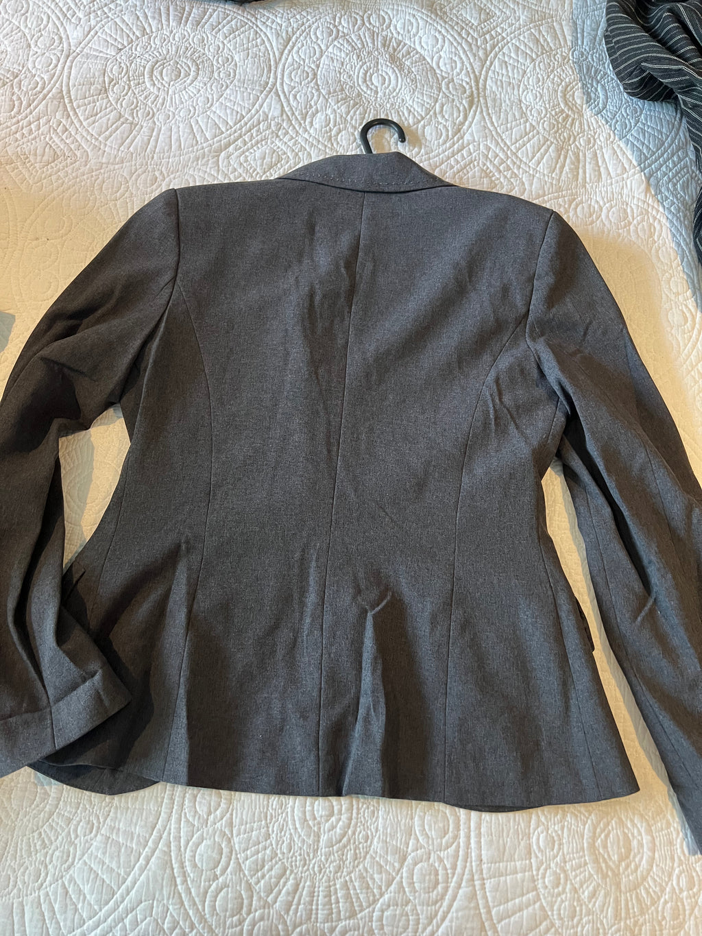Grey fitted blazer