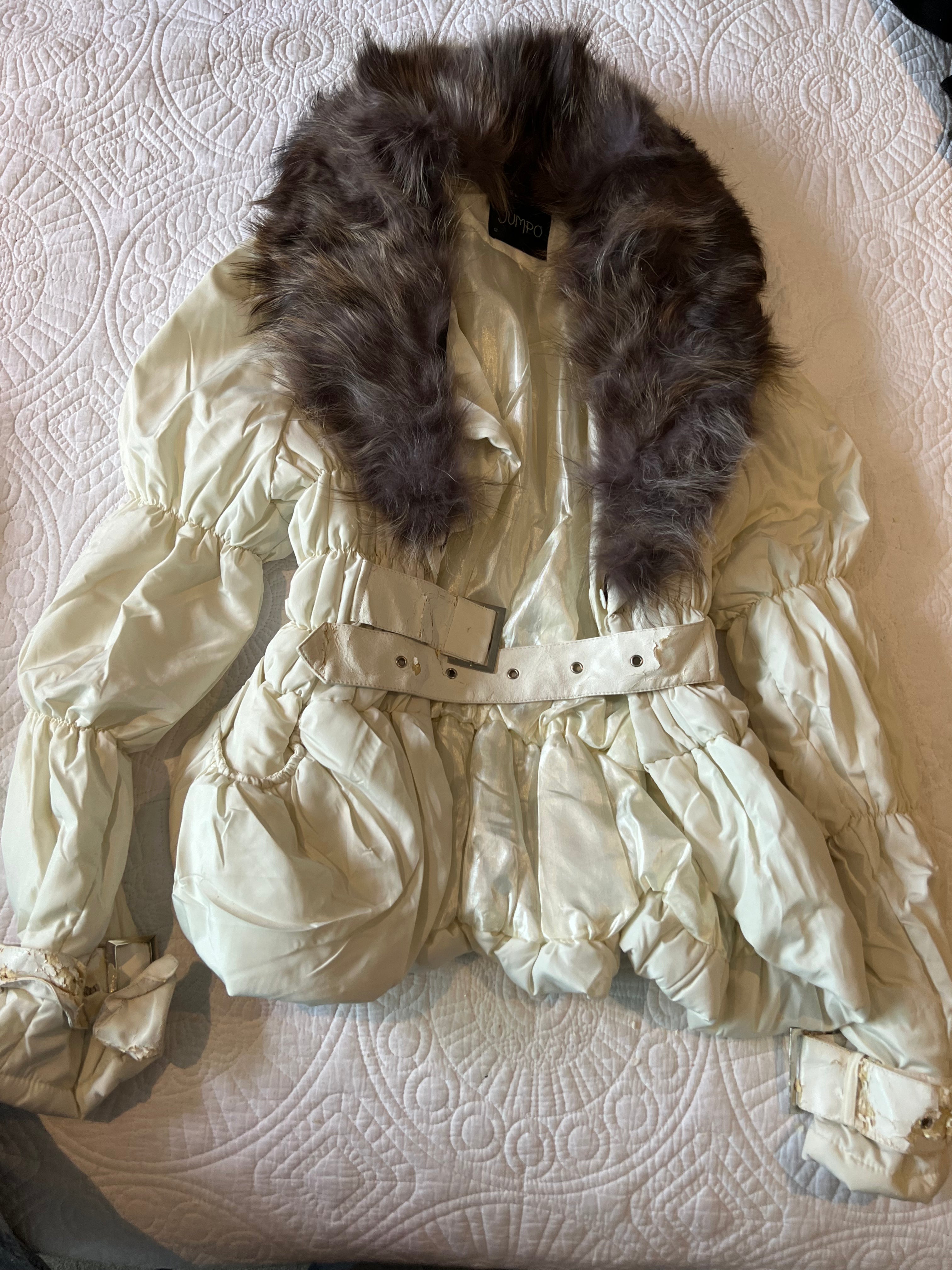 Cream coat with detachable faux fur