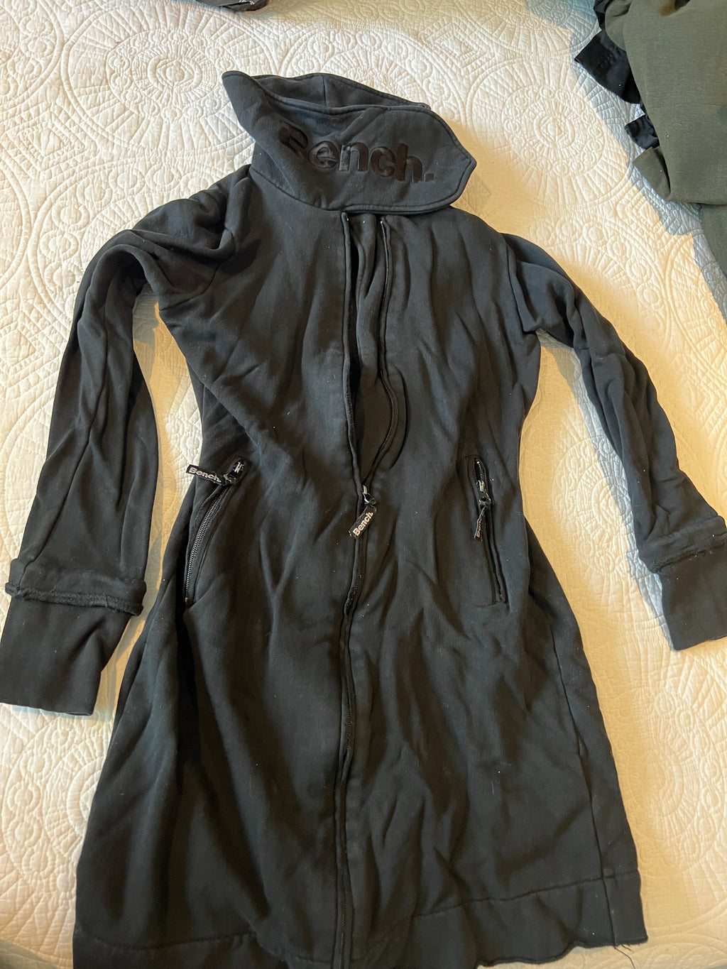 Bench Long black zip up jumper