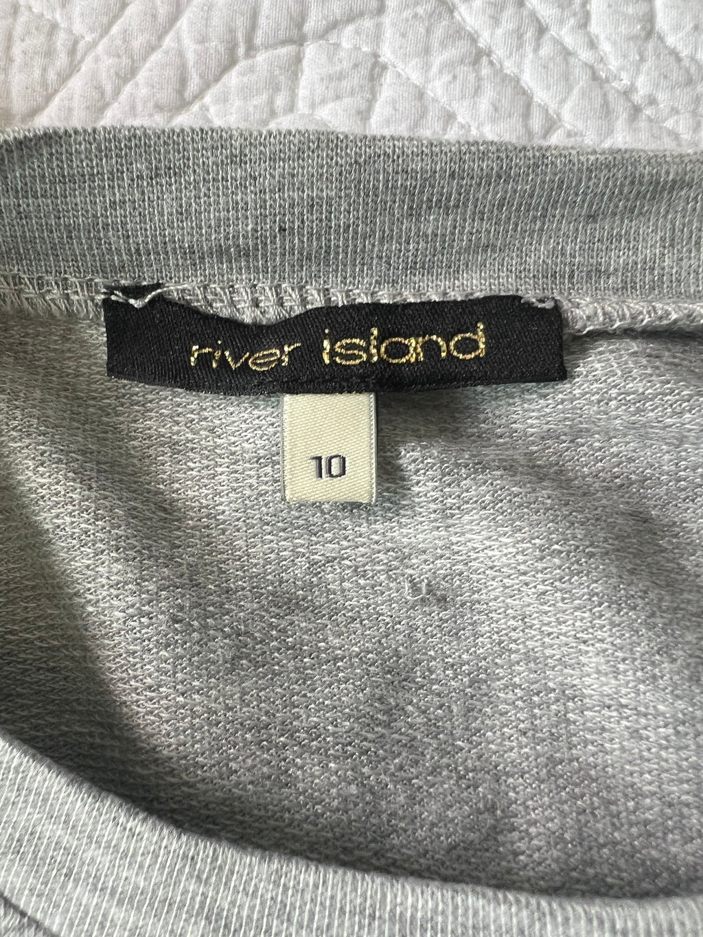 Grey t-shirt dress with jewels on shoulders