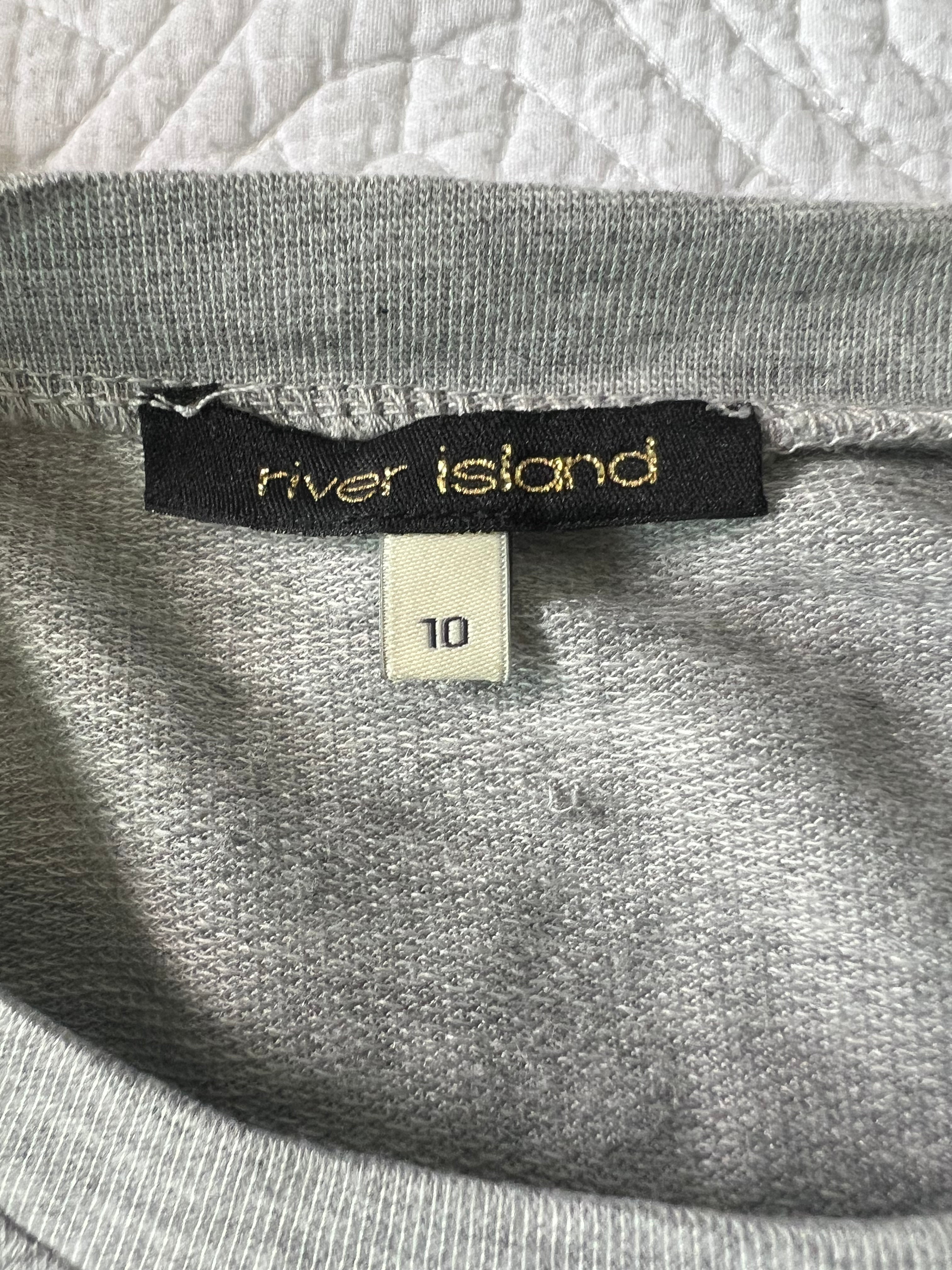 Grey t-shirt dress with jewels on shoulders