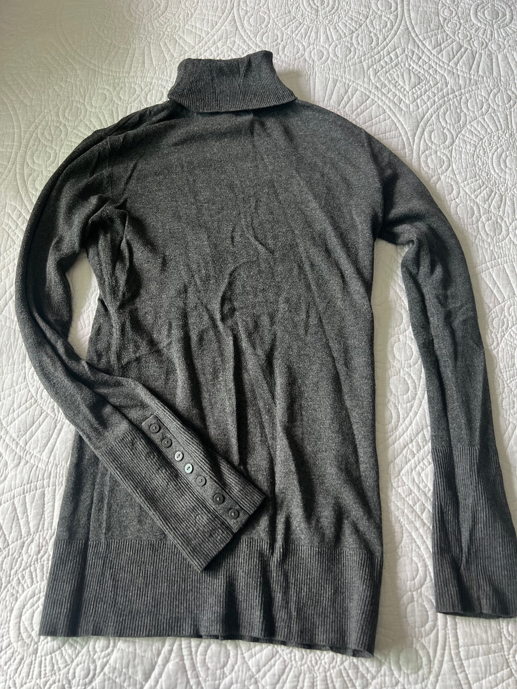 Grey knitted long sleeve turtle neck jumper