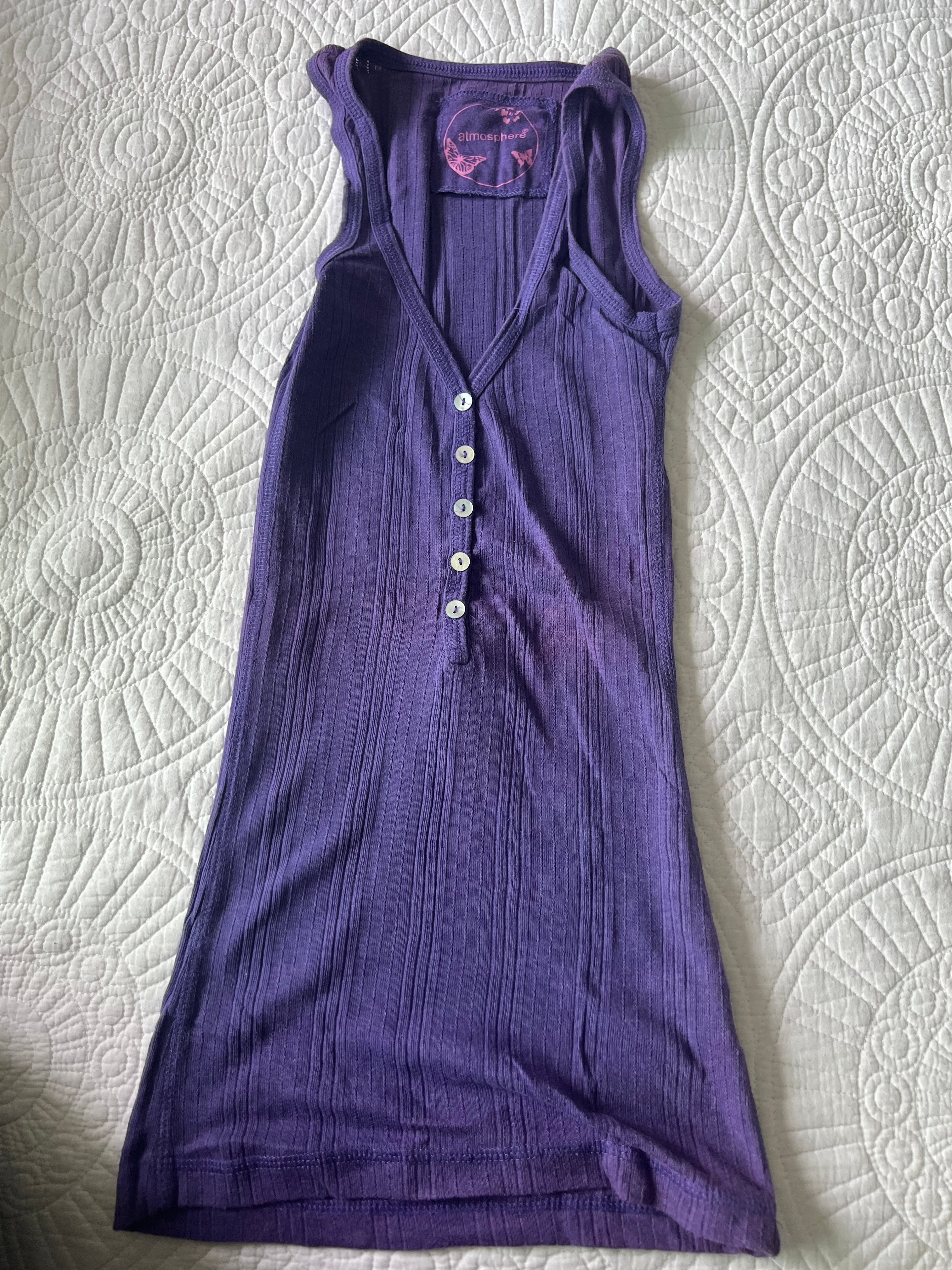 Purple ribbed vest with button detail