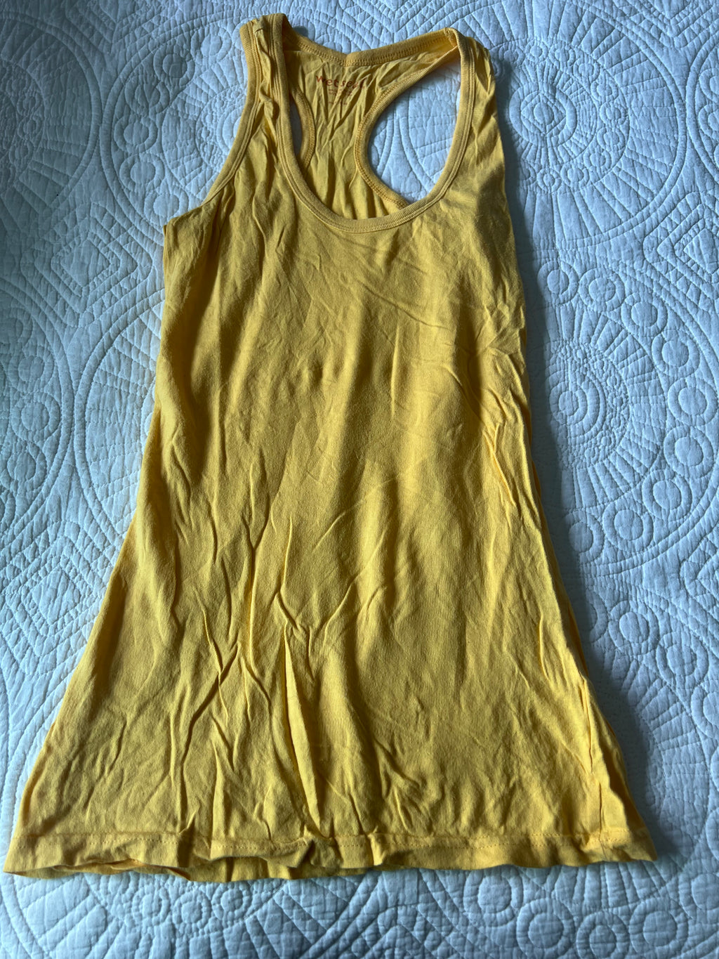 Yellow vest
